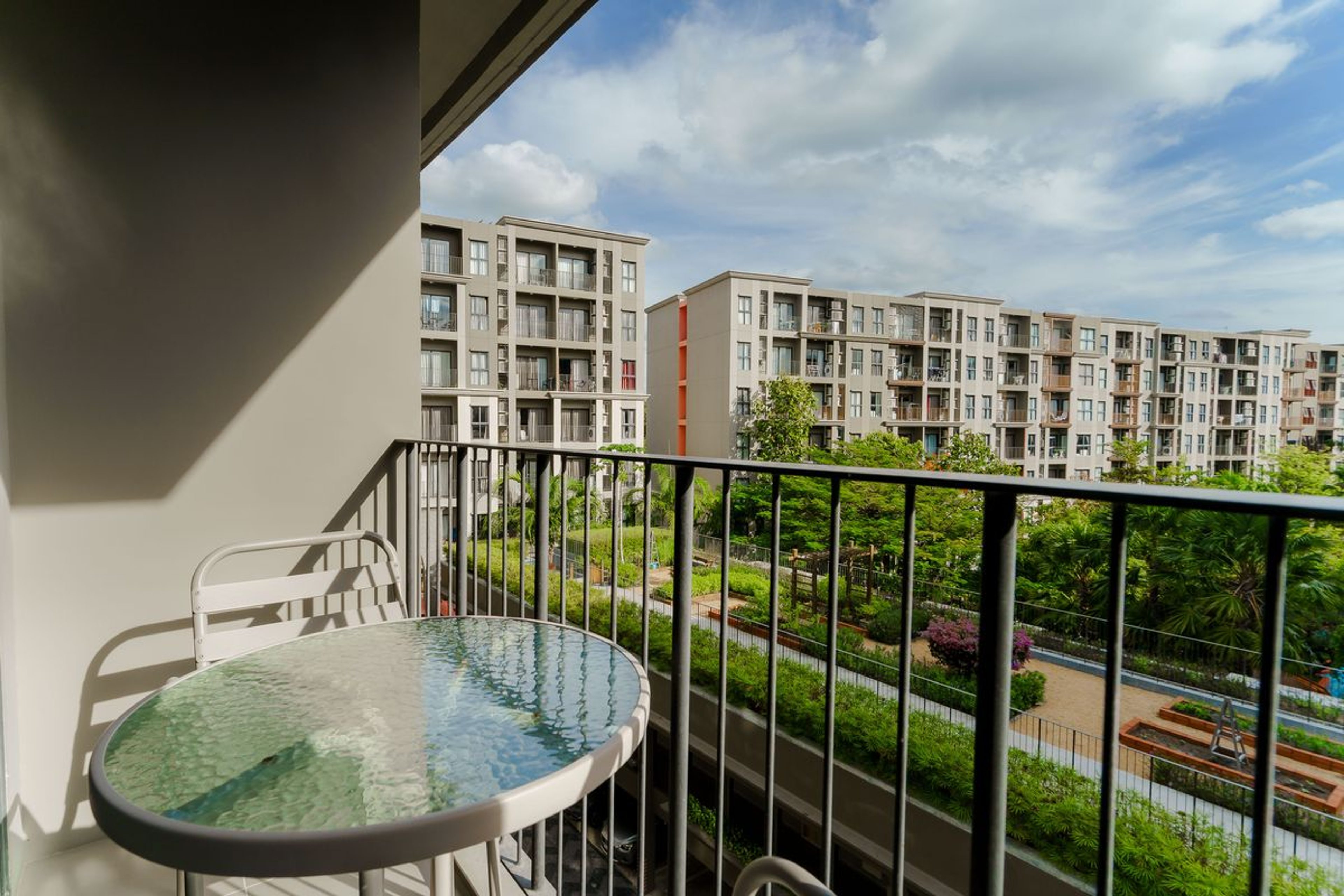 La Habana Hua Hin – Building B, 5th Floor (34 sqm, Pool View) thumbnail 29