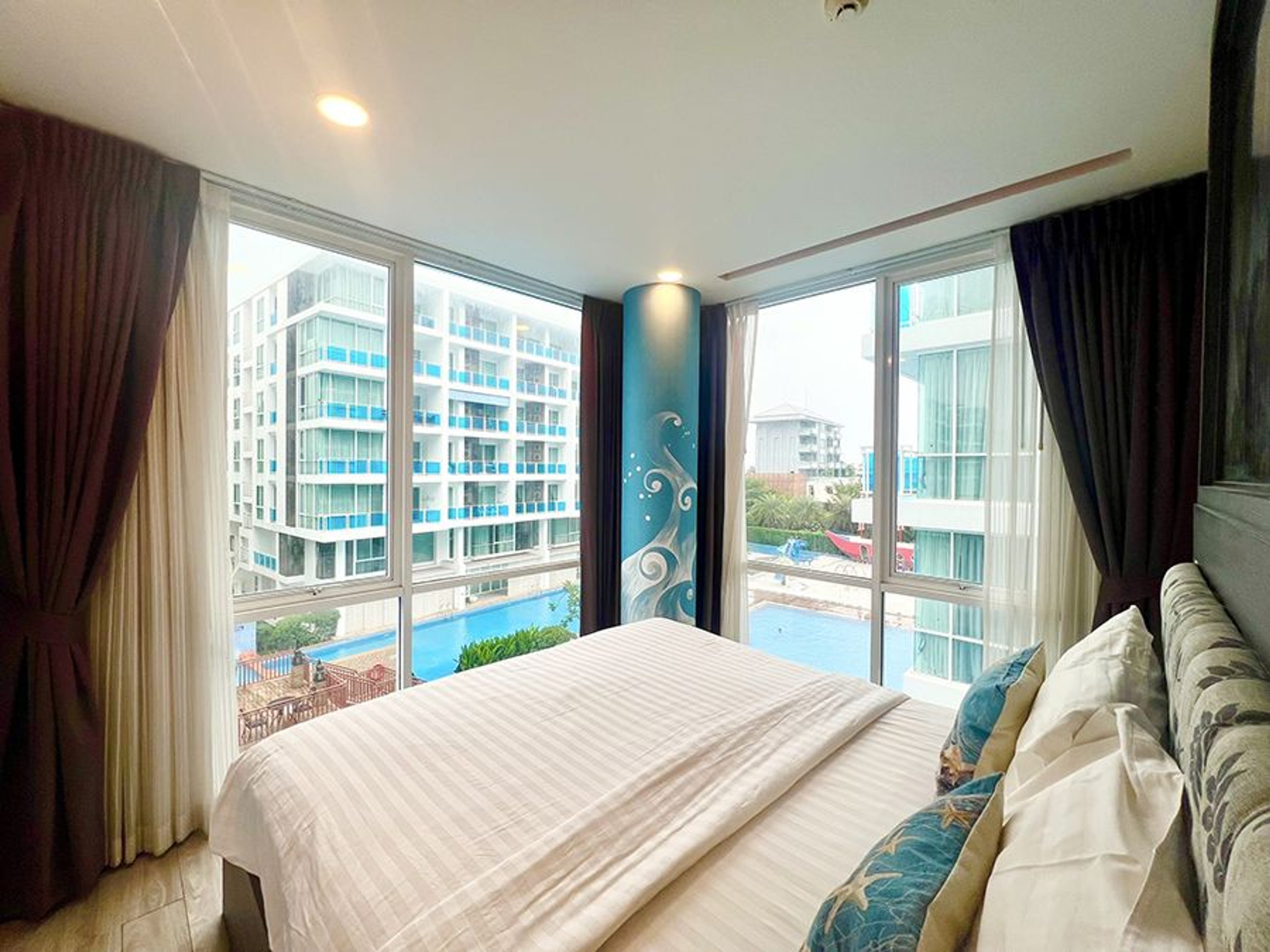 2 bedroom pool view at My Resort for rent