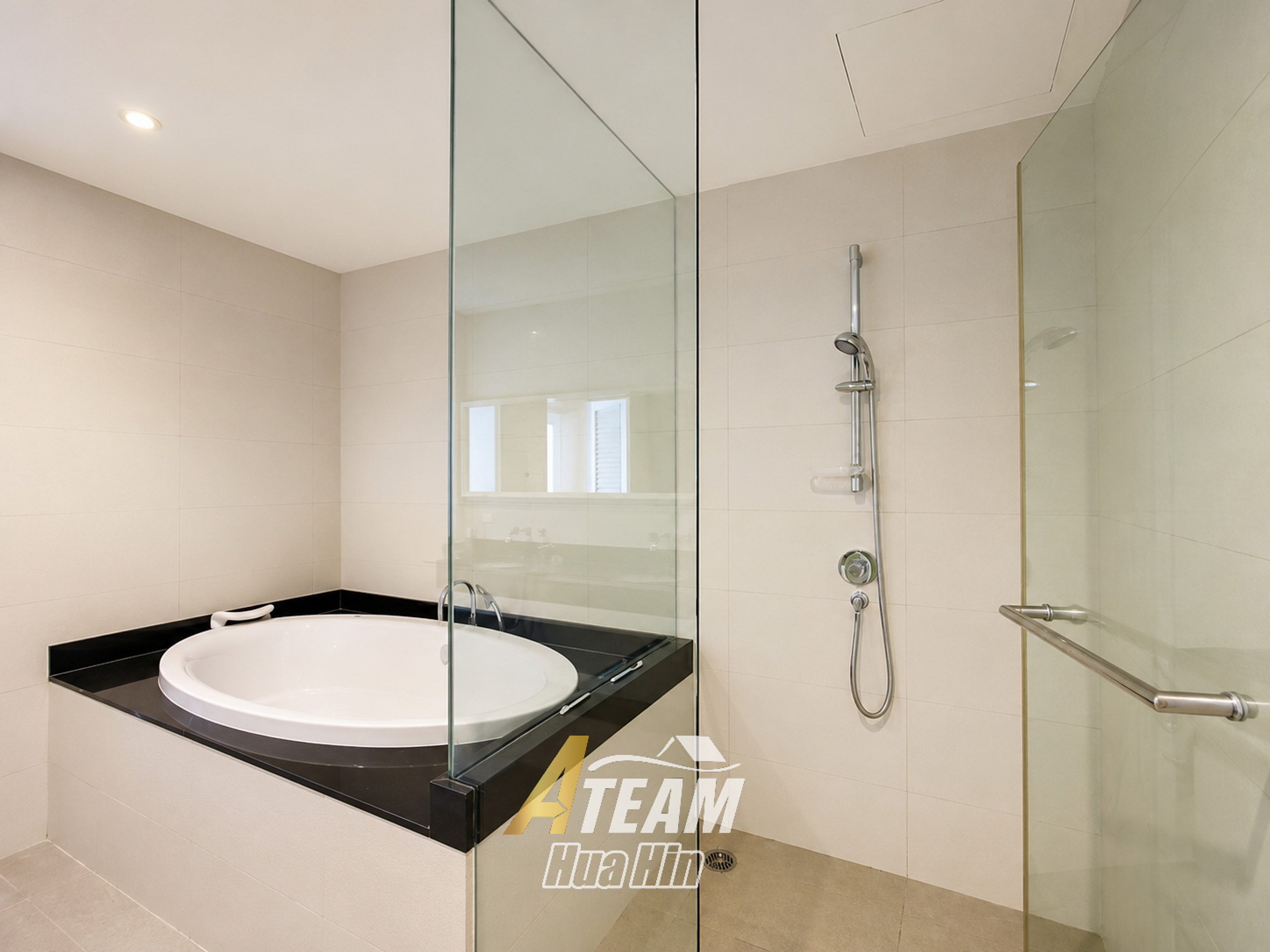 Beachfront Pet-Friendly 2-Bedroom Sea View Condo at Malibu Khao Tao thumbnail 15