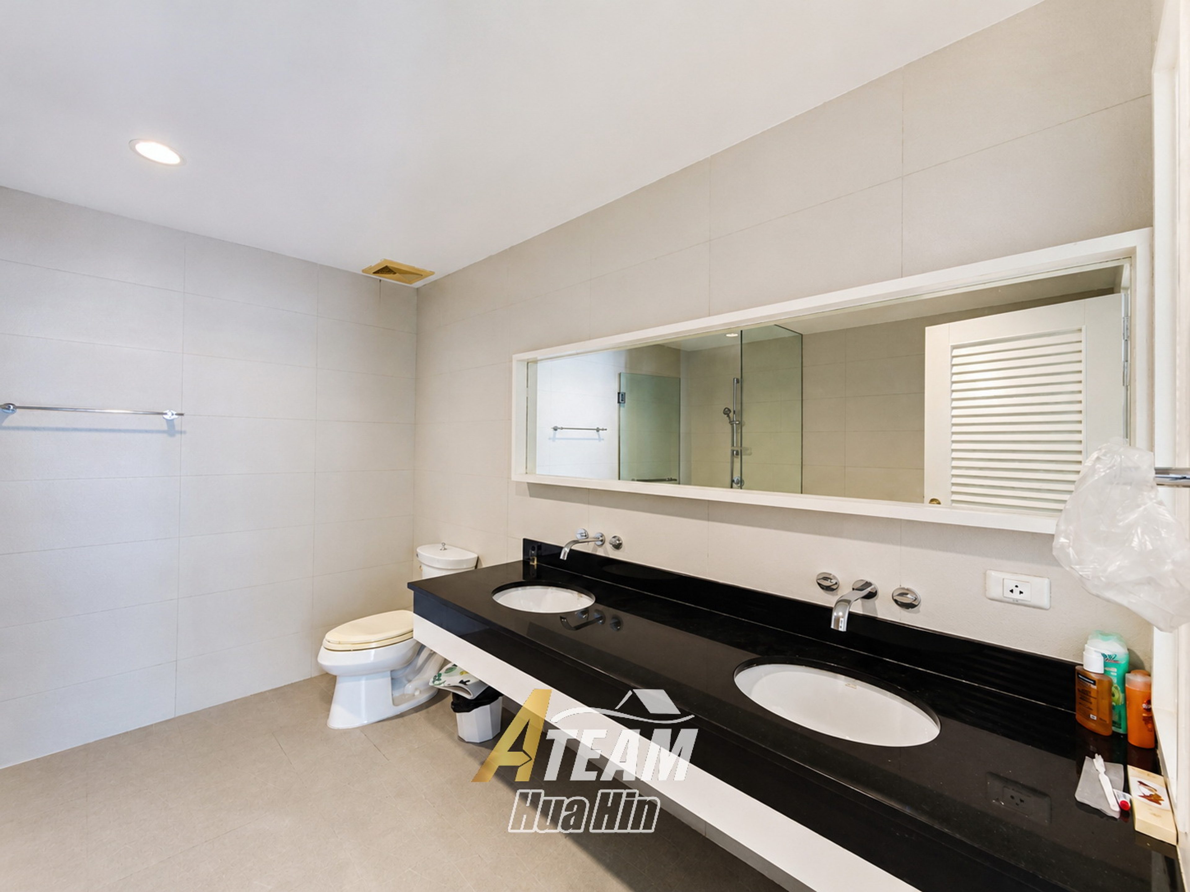 Beachfront Pet-Friendly 2-Bedroom Sea View Condo at Malibu Khao Tao thumbnail 14