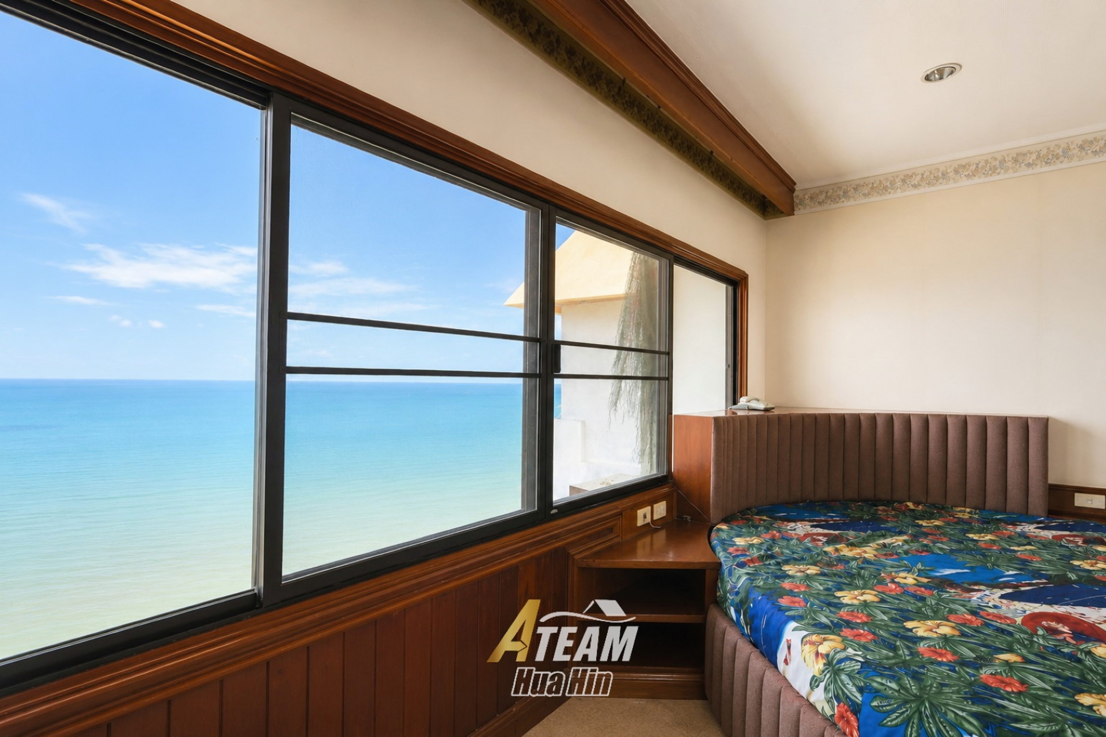 Penthouse 4-Bedroom for Sale at Cha-Am Grand Condotel thumbnail 18