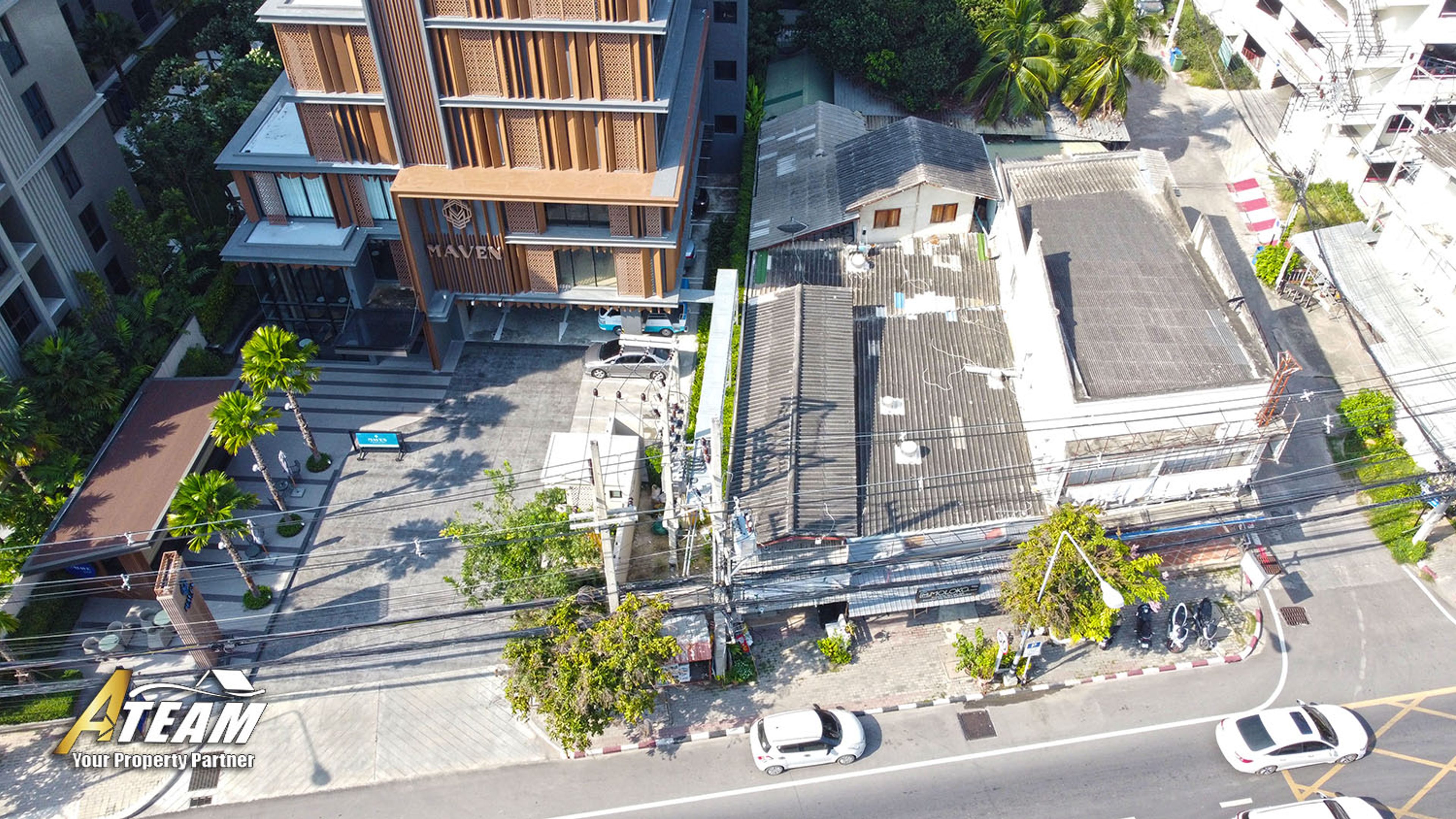 Great investment opportunity right next to Maven Condominium on Petchk thumbnail 3