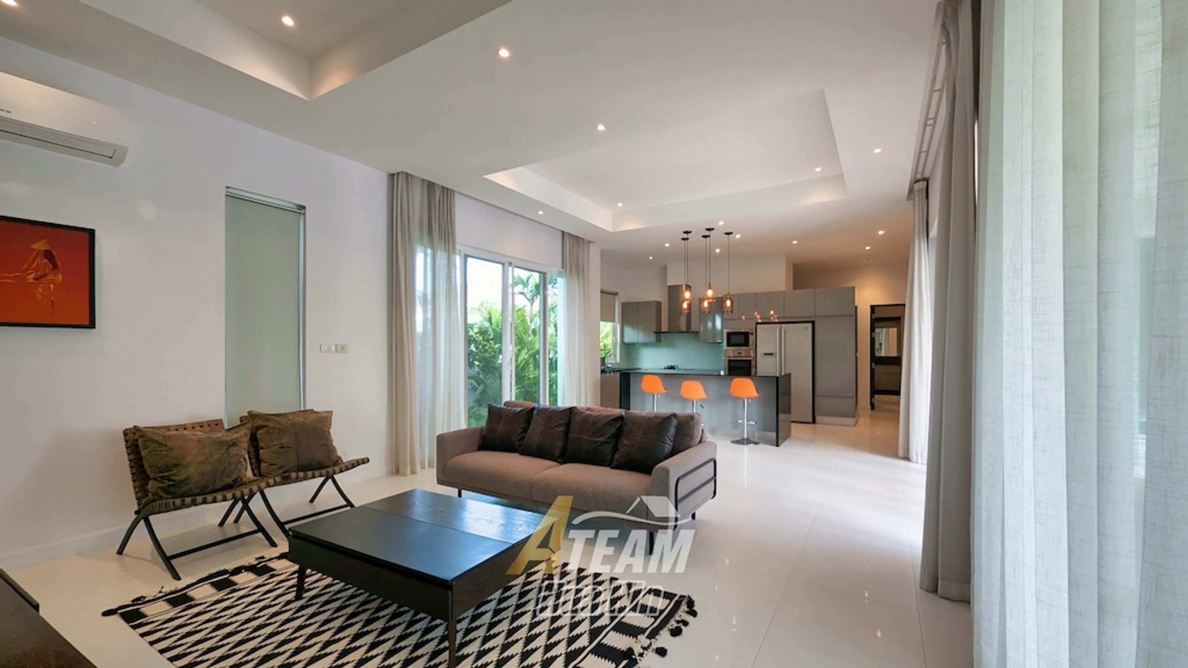 Luxury Pool Villa for rent in Woodland,  Thap Tai  thumbnail 6