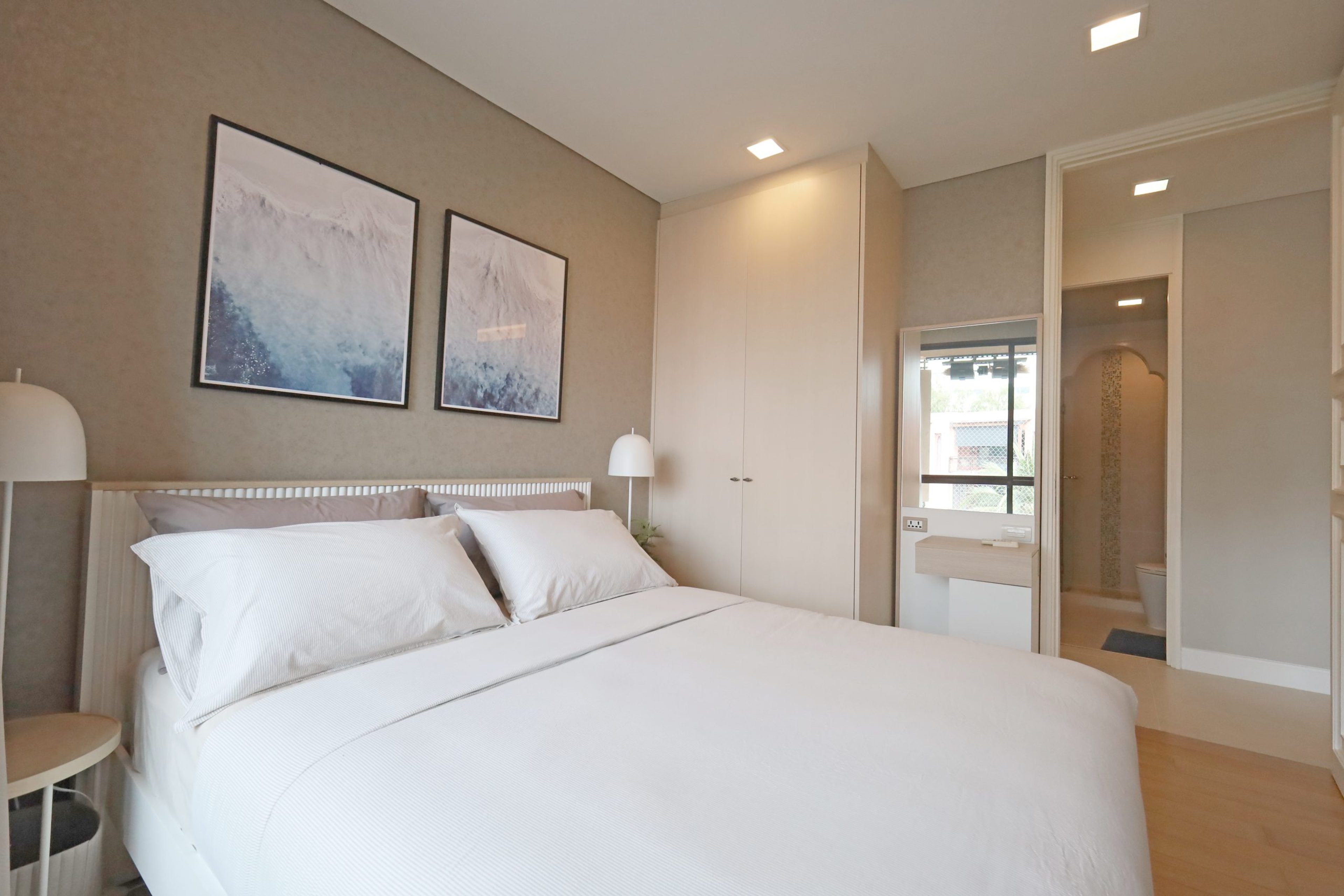 Beachfront 2BR in Marrakesh Residences thumbnail 10