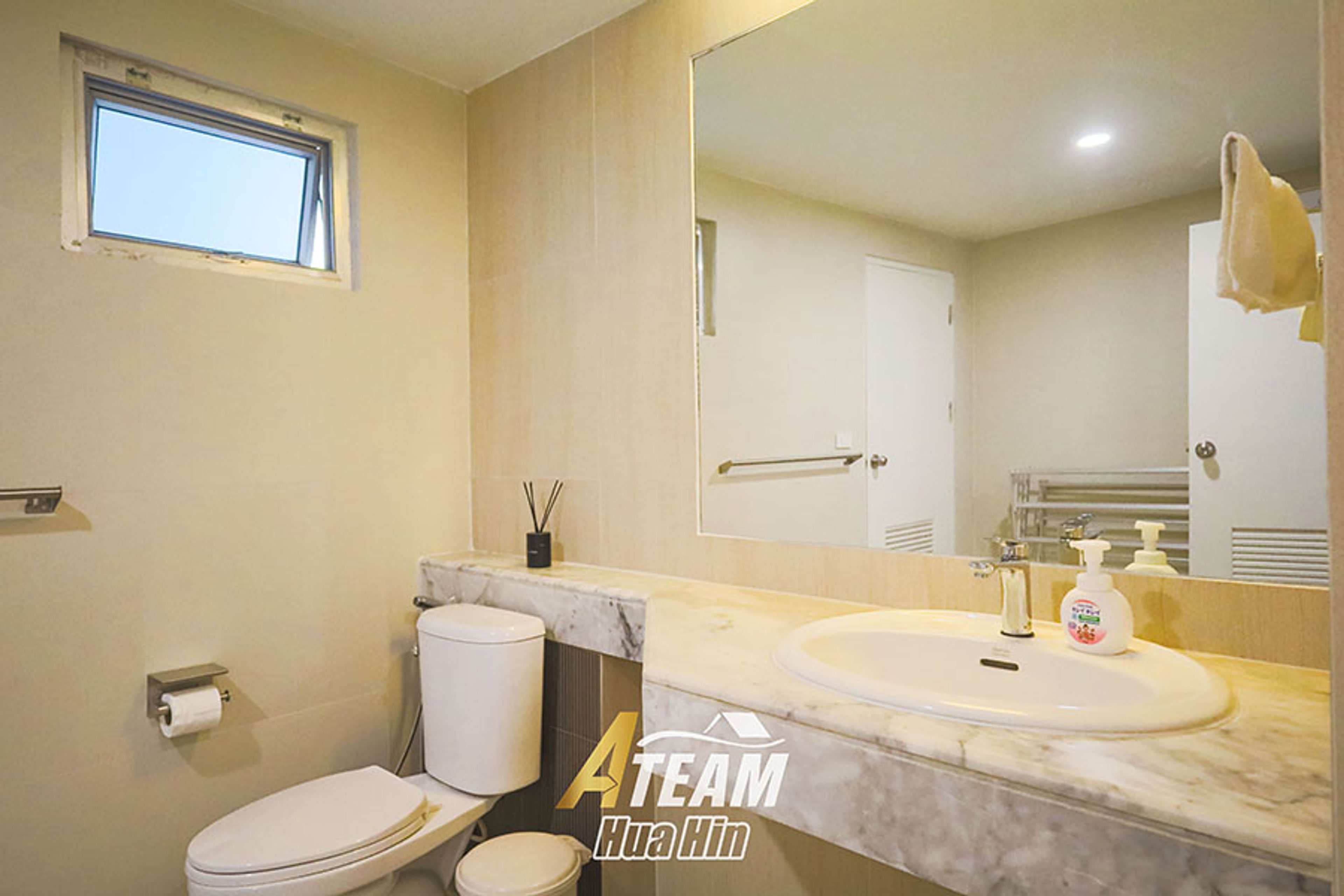 Spacious 2-Bedroom Beachfront Condo for Rent at Baan Chai Talay thumbnail 21
