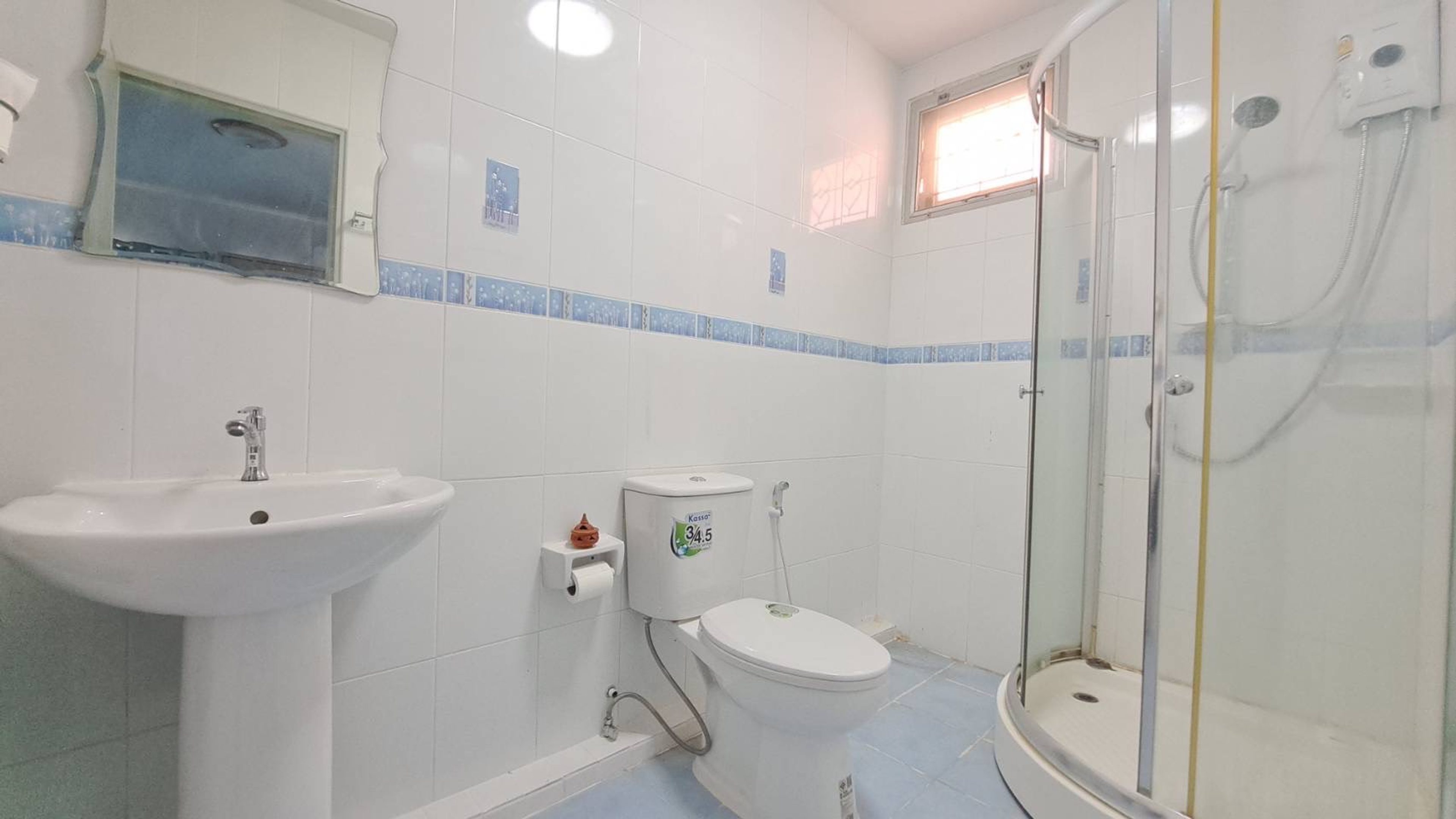 Spacious 3-Bedroom House for Sale in Hua Hin Soi 2 thumbnail 22