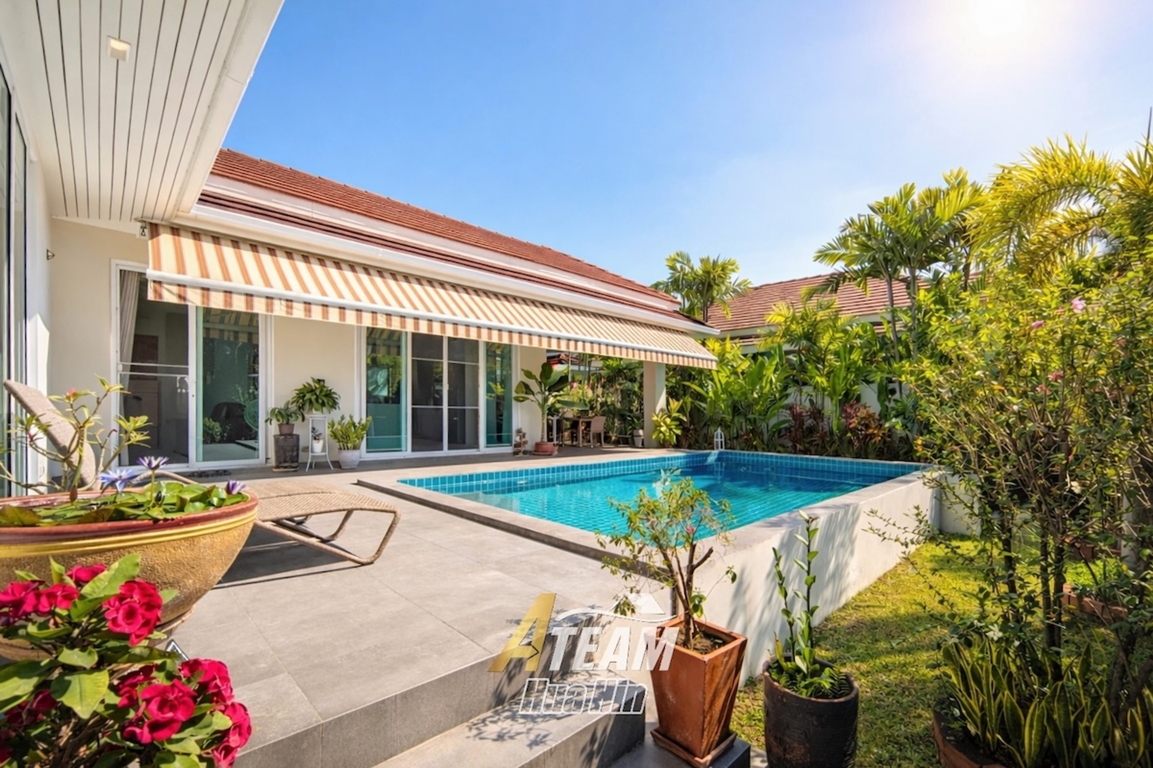 3 bedrooms pool villa in Woodland Freehold!! thumbnail 2