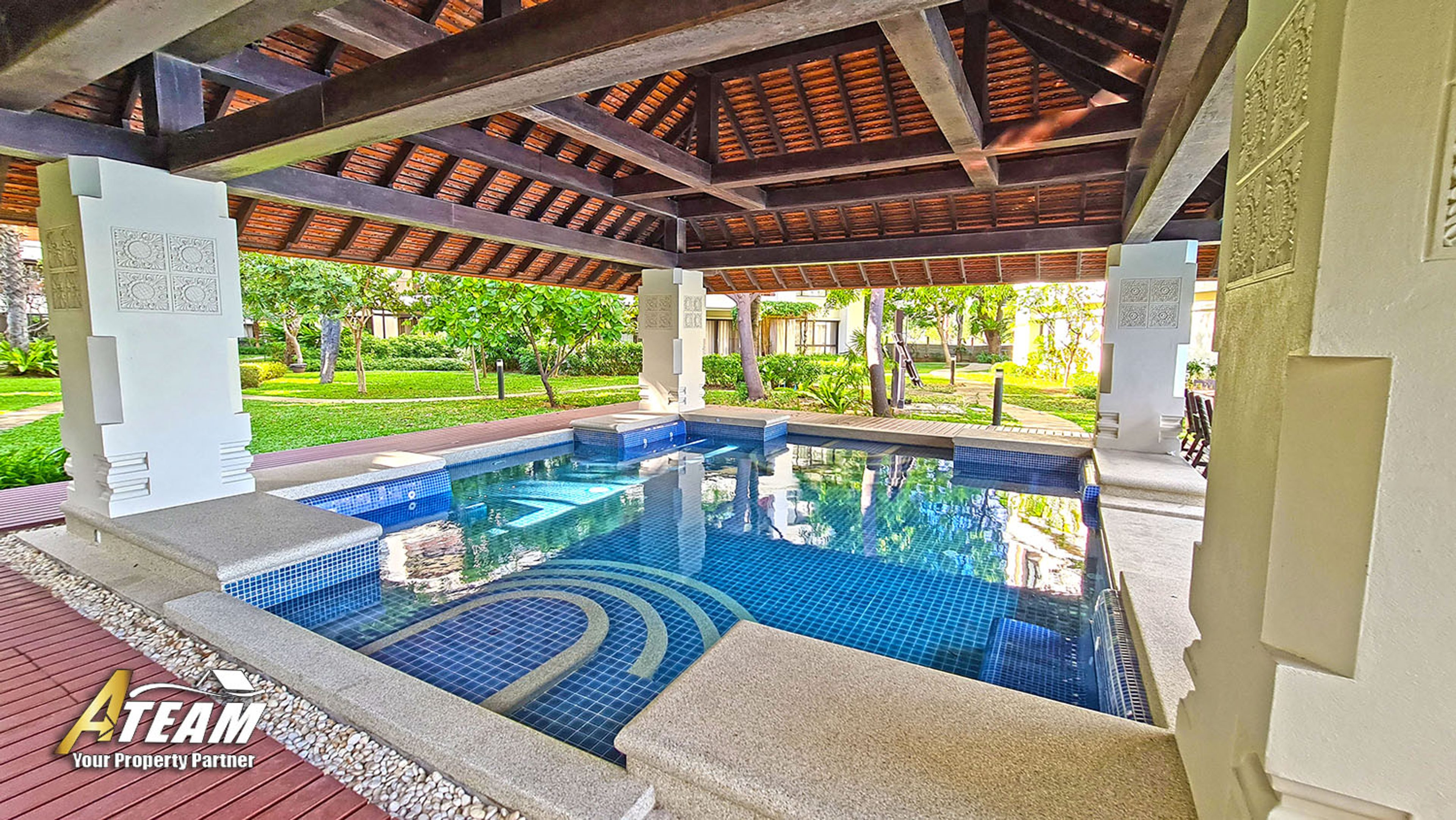 Beachfront sea view condo in Khao Tao, Santipura thumbnail 43
