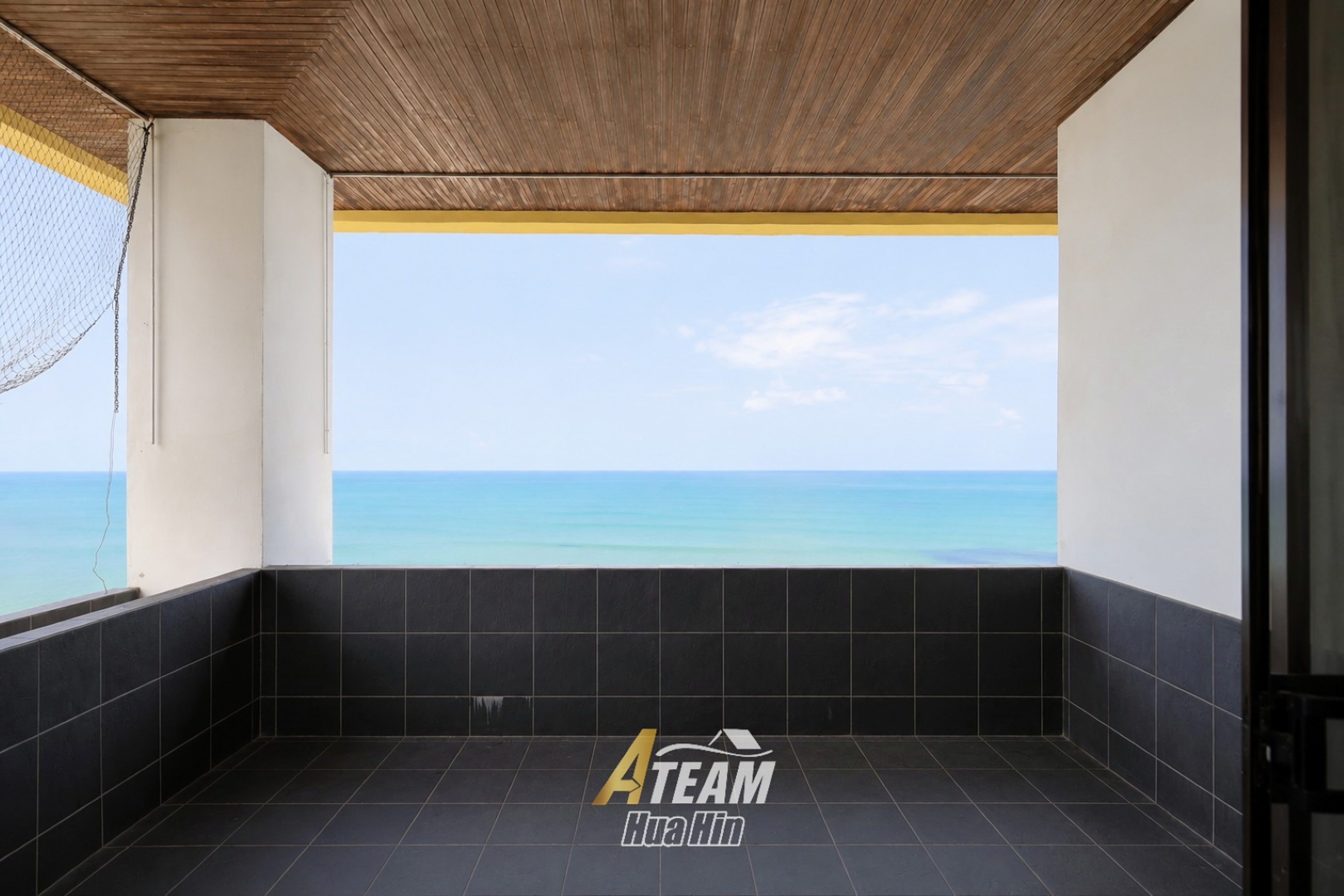 Penthouse 4-Bedroom for Sale at Cha-Am Grand Condotel thumbnail 15