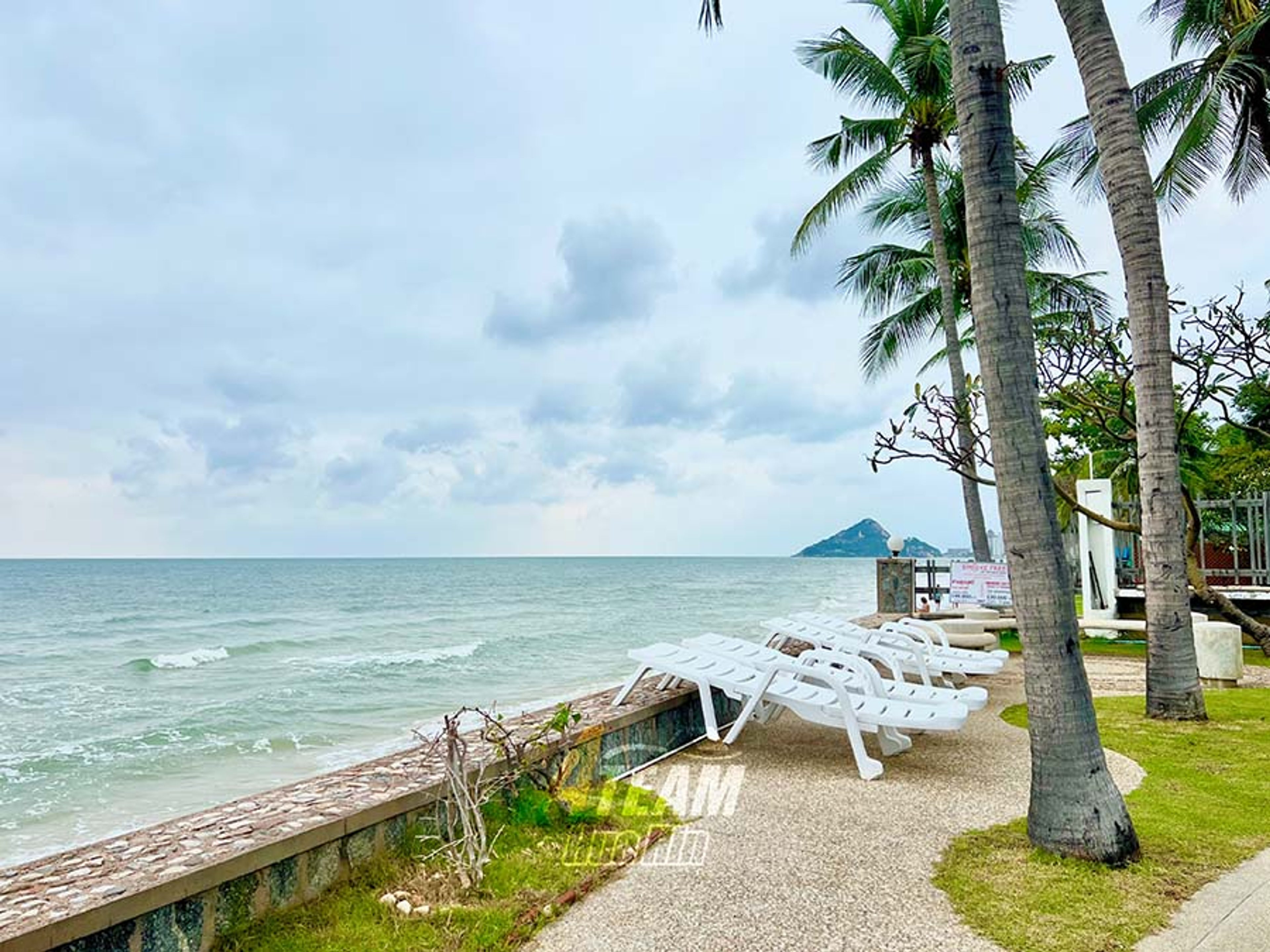 2 Bedroom Beachfront Condo for rent at Baan Chai Talay  thumbnail 13