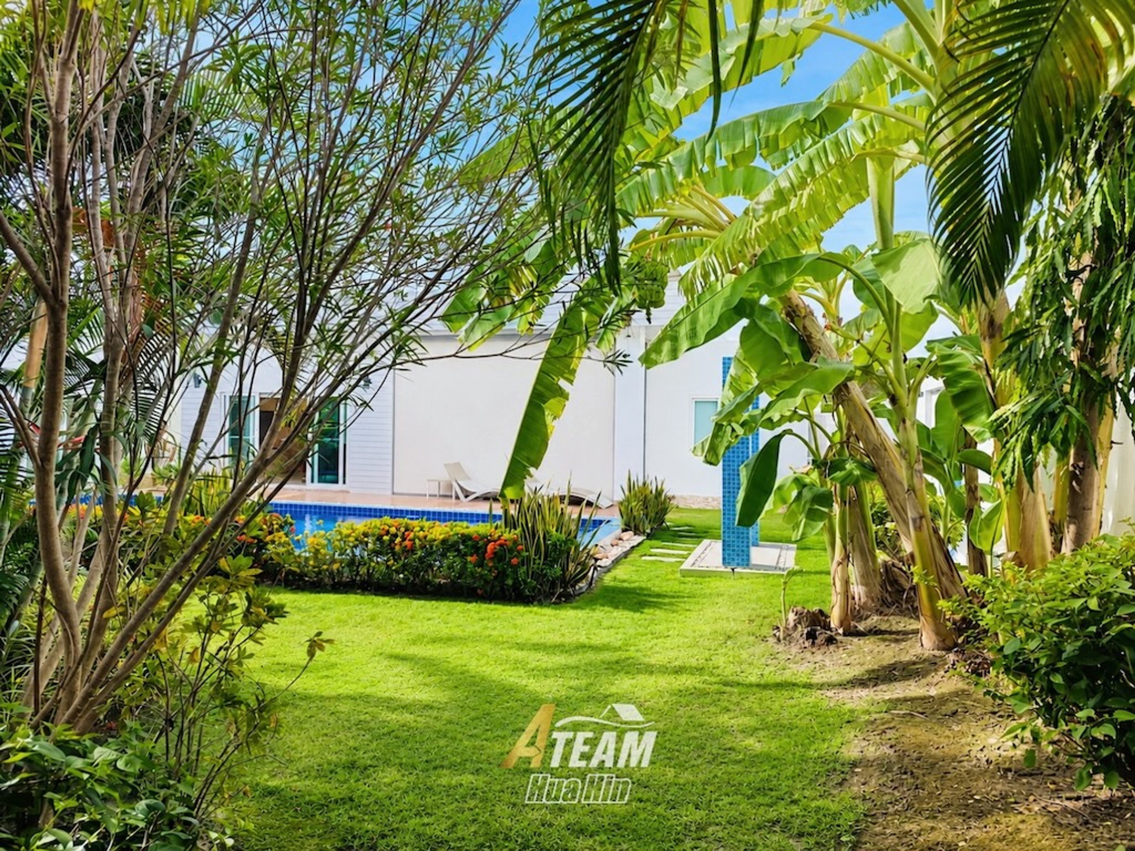 Beautiful Smart Pool Villa for Sale in Soi 112, Thap Tai thumbnail 6