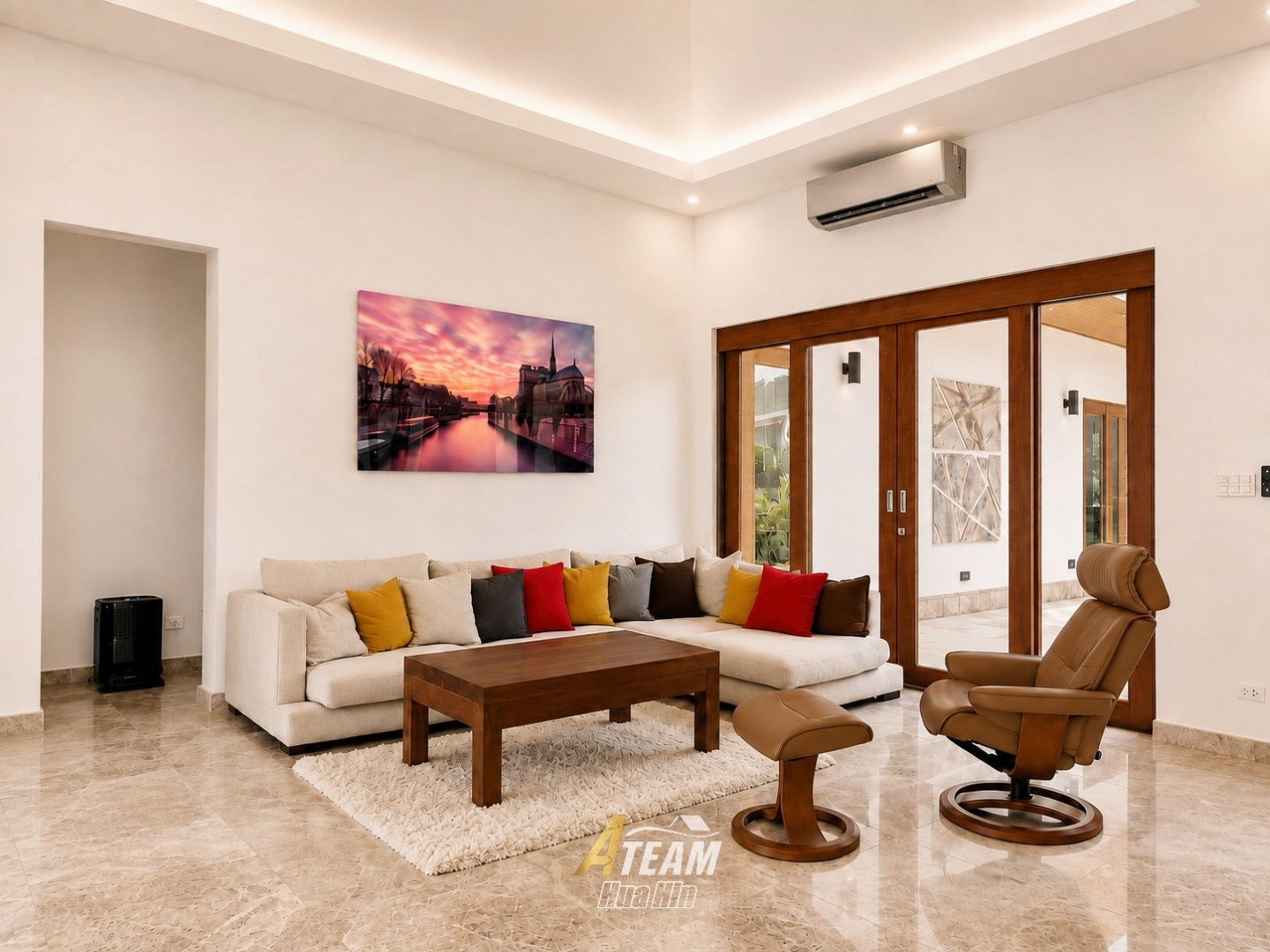 Exceptional 7-Bedroom Pool Villa thumbnail 30