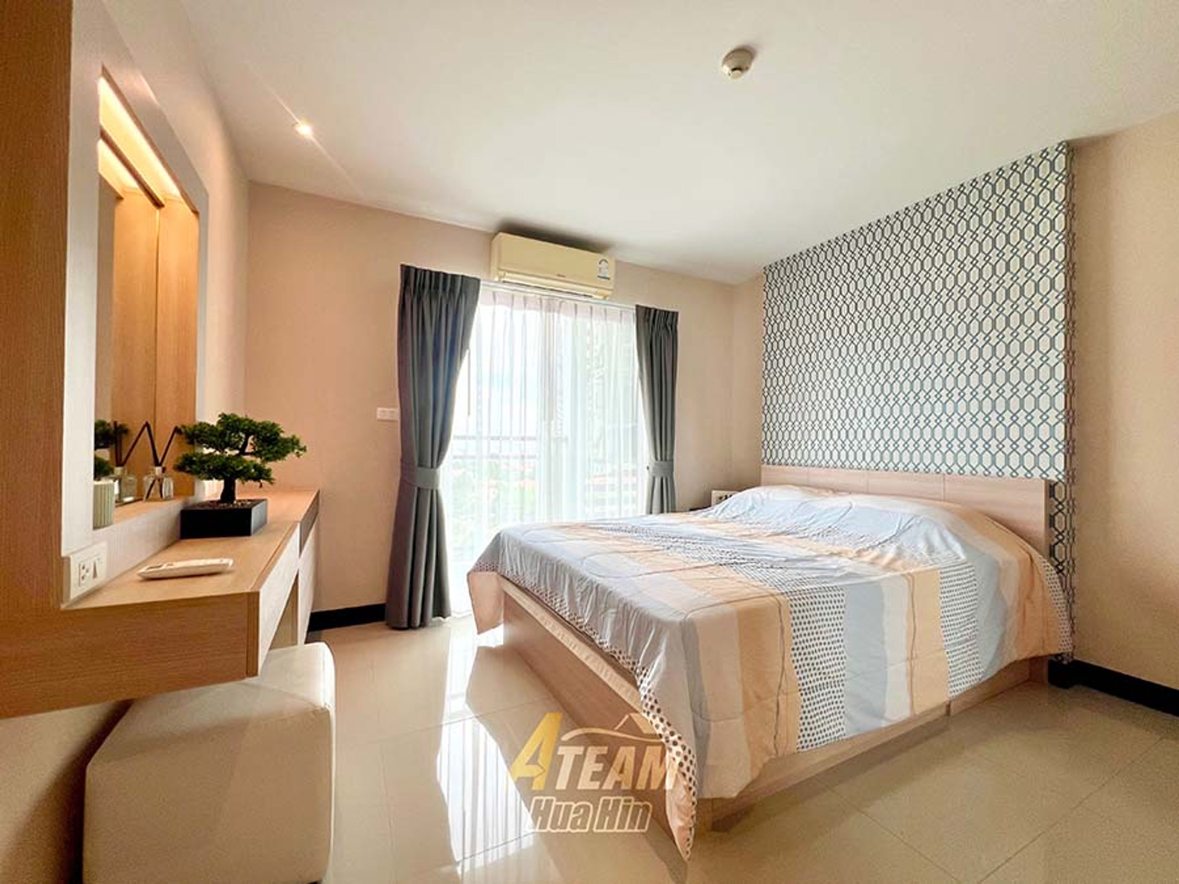 1 Bedroom Condo on top floor for rent at The 88 Condo  thumbnail 2