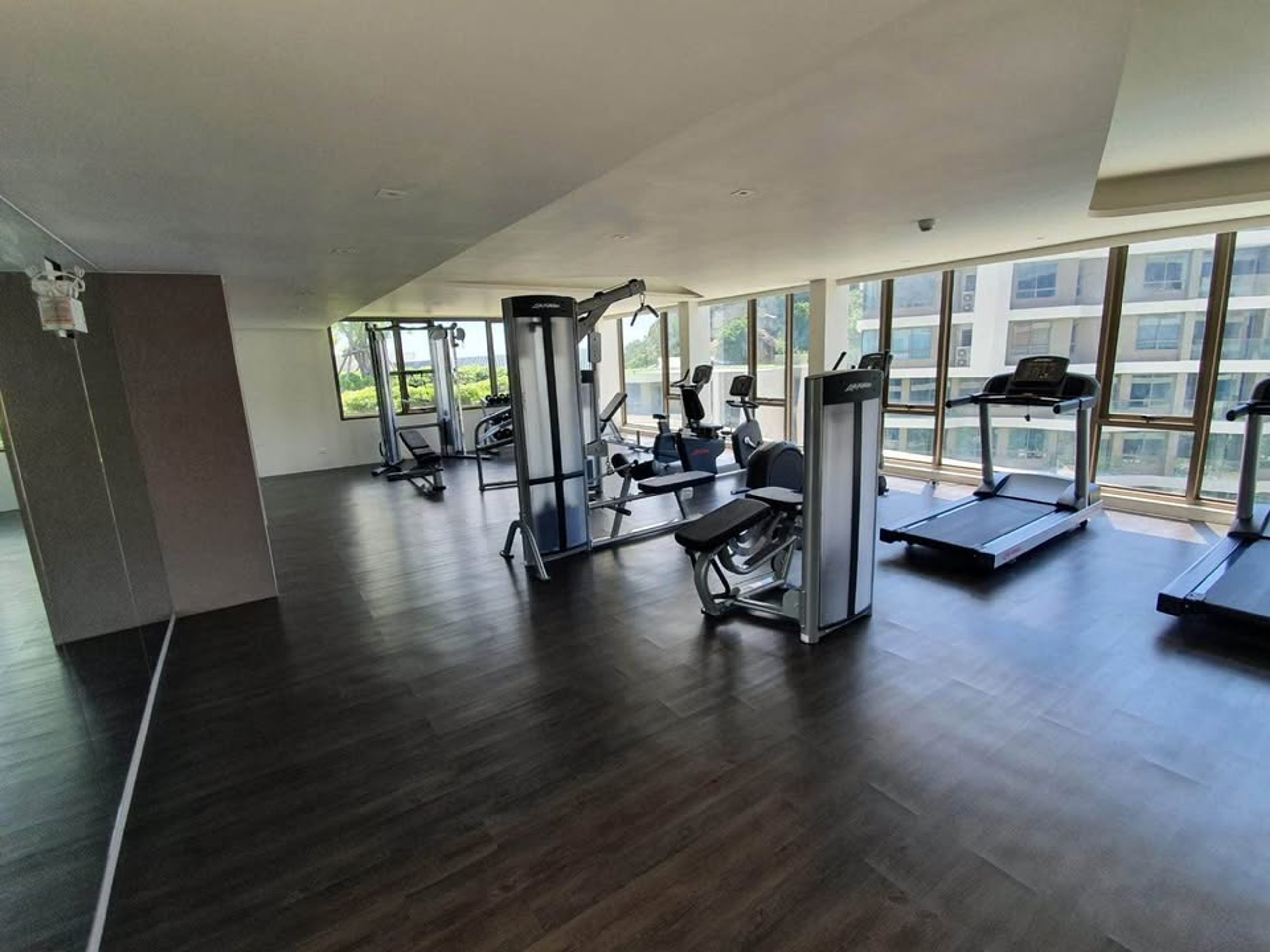 Beautiful 2-Bedroom Condo with Pool View at Veranda, Khao Takiab thumbnail 16