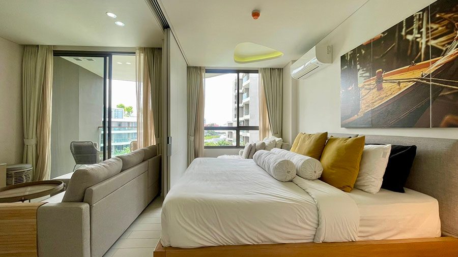 1 Bedroom beachfront condo for rent at Veranda Hua Hin