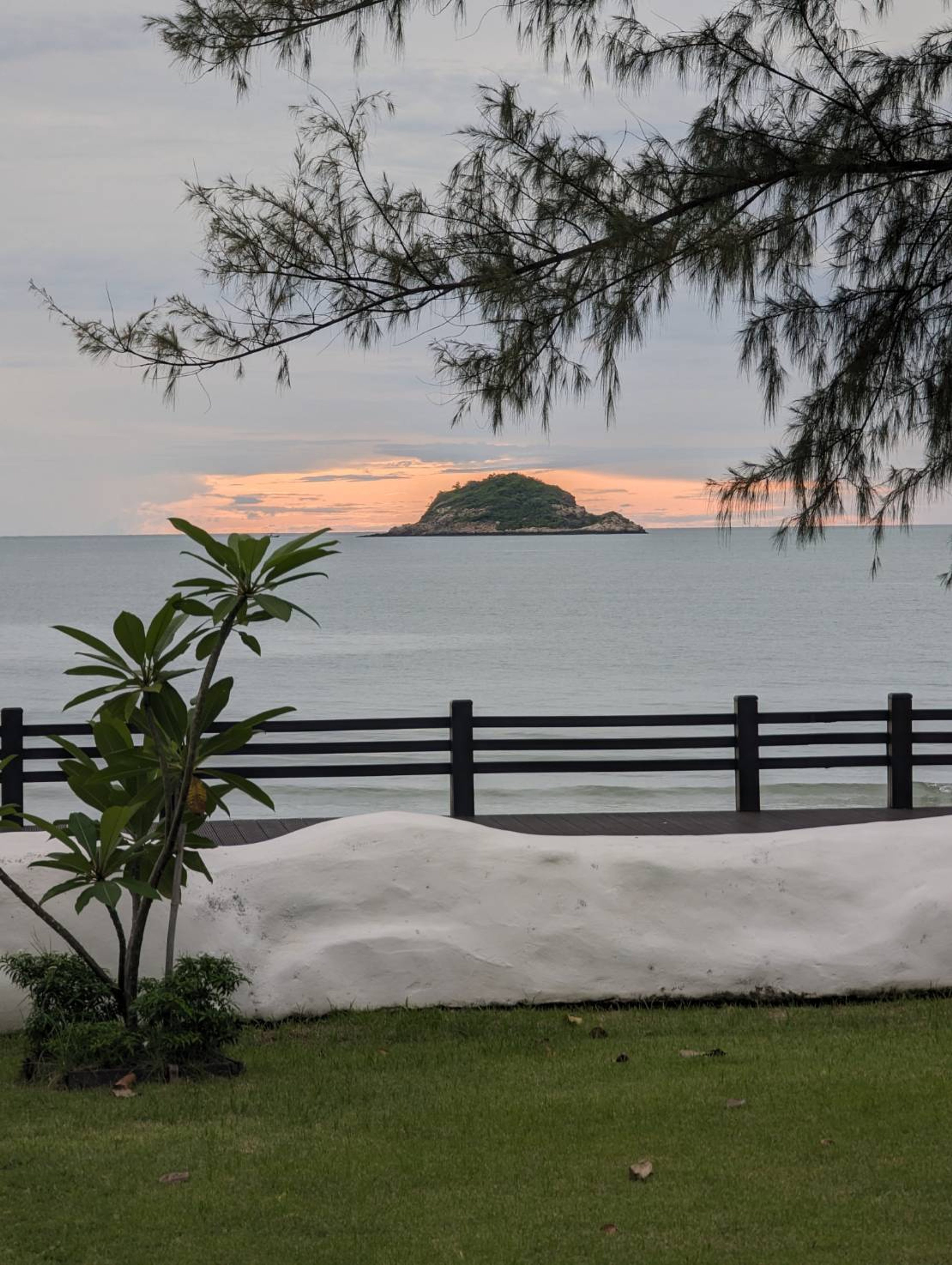 Beachfront 2-Bedroom Condo for Sale at Las Tortugas, Khao Tao thumbnail 30