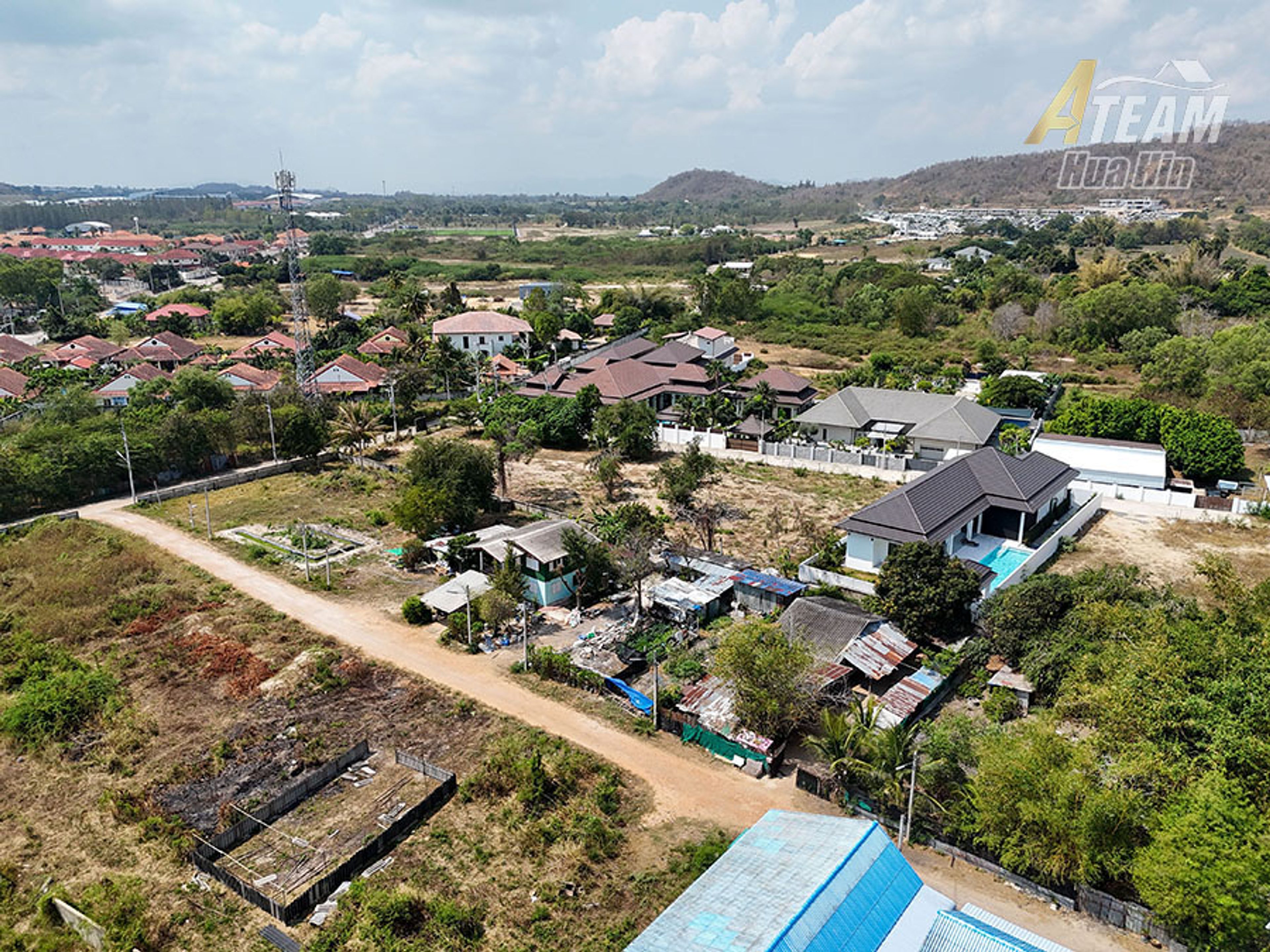 Prime 2,852 sqm Land Plot in Soi 102 thumbnail 7