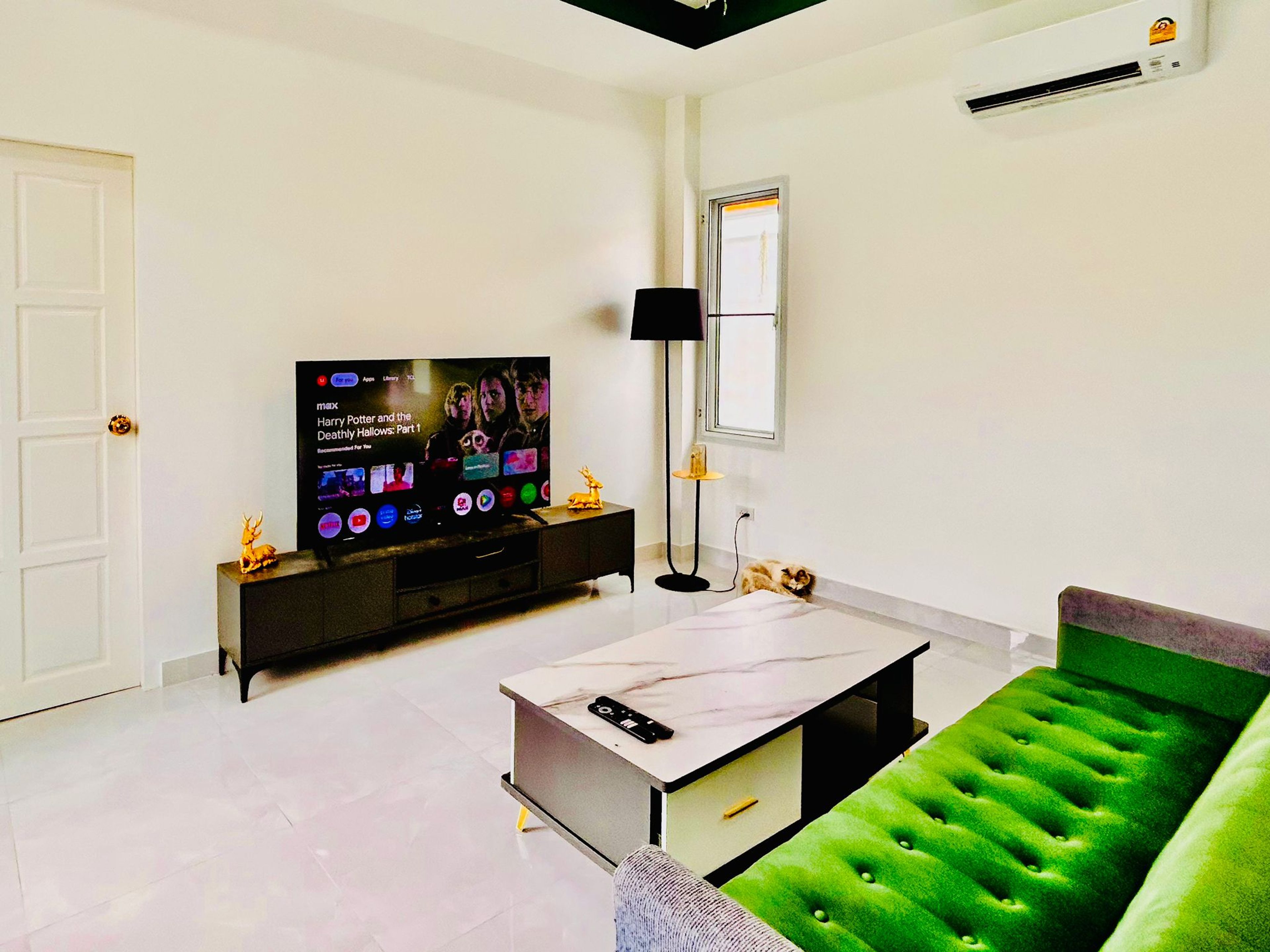 Modern Pool Villa in Khemanatra Wang Pong thumbnail 13