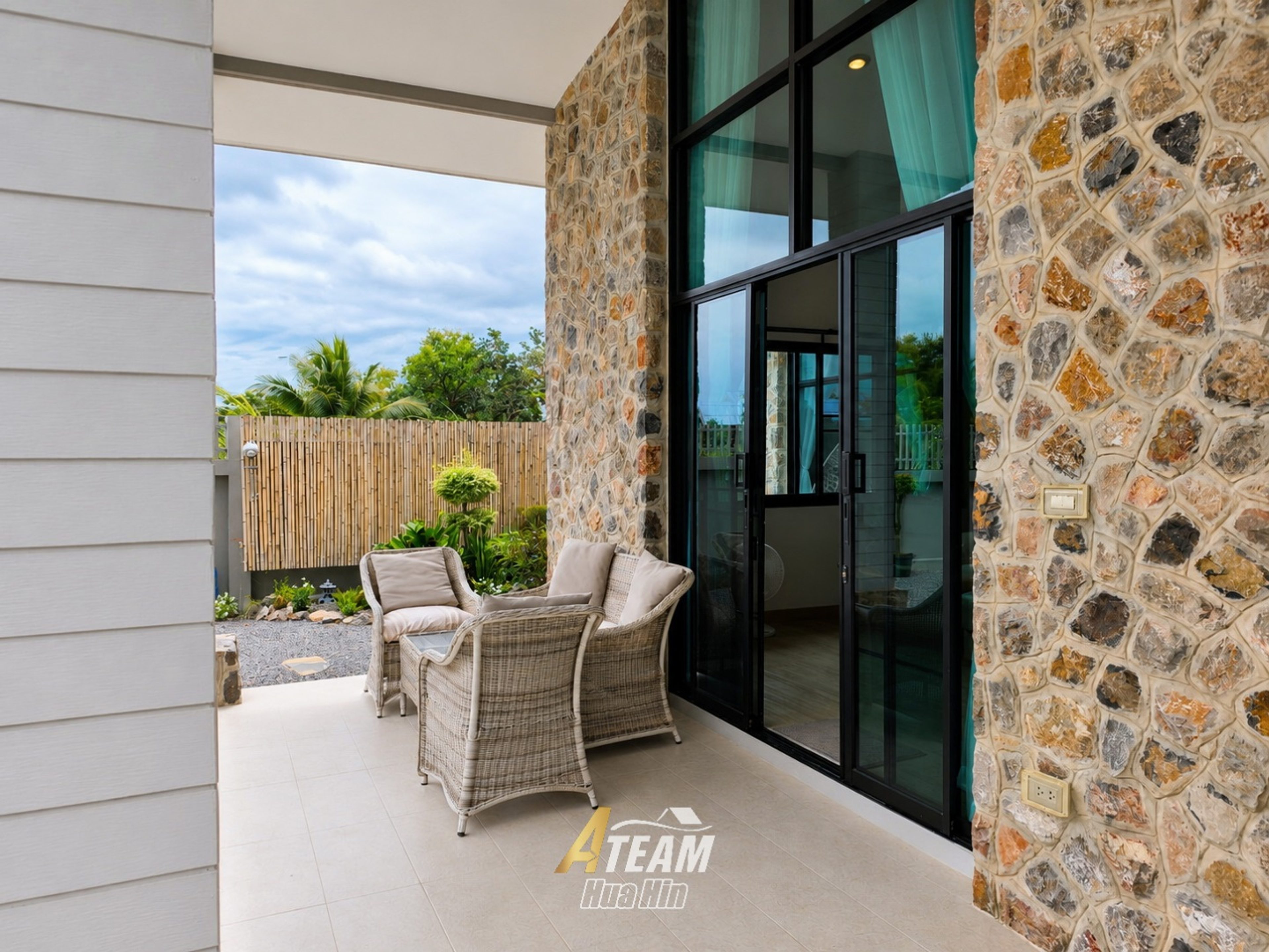 Charming 2-Bedroom Pool Villa for Sale in Thap Tai thumbnail 8
