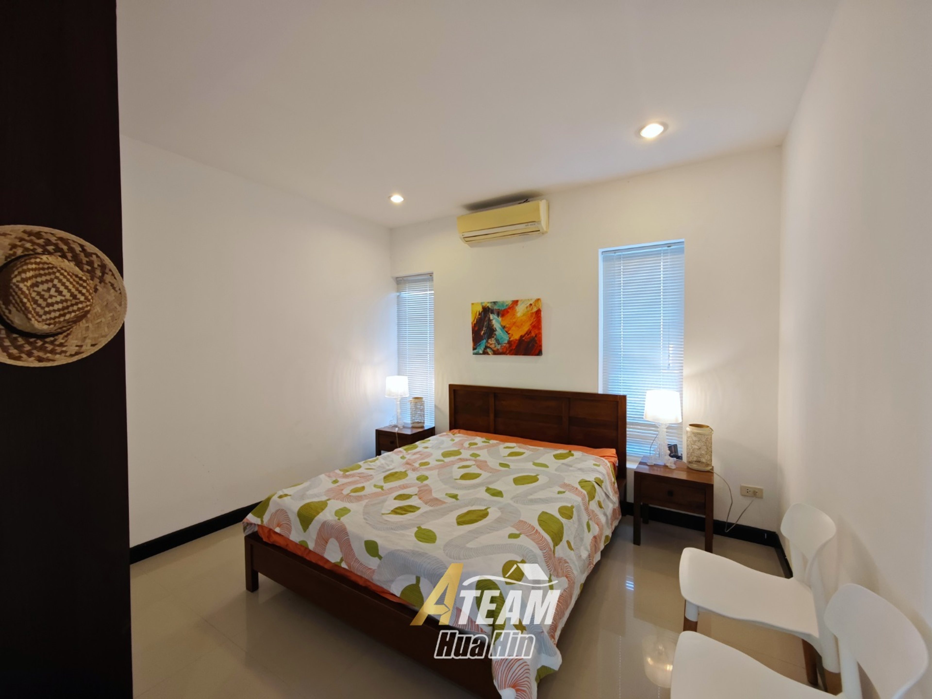 Pineapple Hills 2 beds, 1 bath with nice community and view. thumbnail 6
