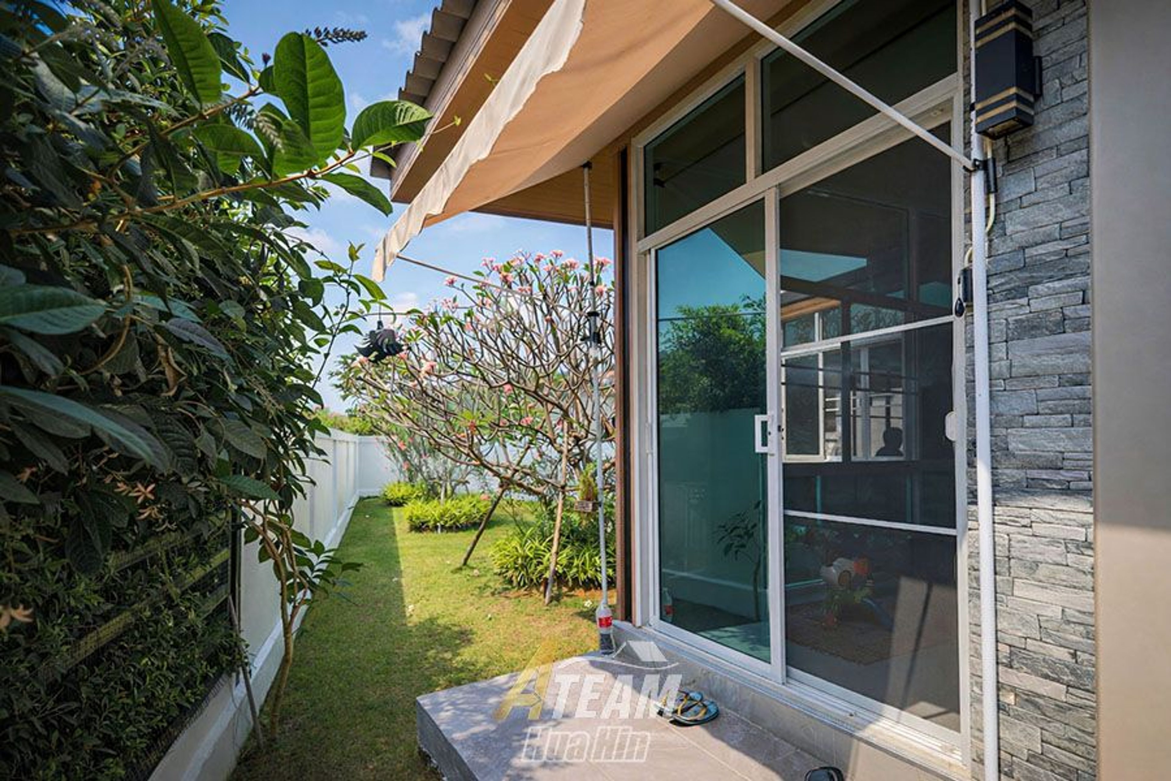 Modern 3-Bedroom Pool Villa in Hin Lek Fai thumbnail 17