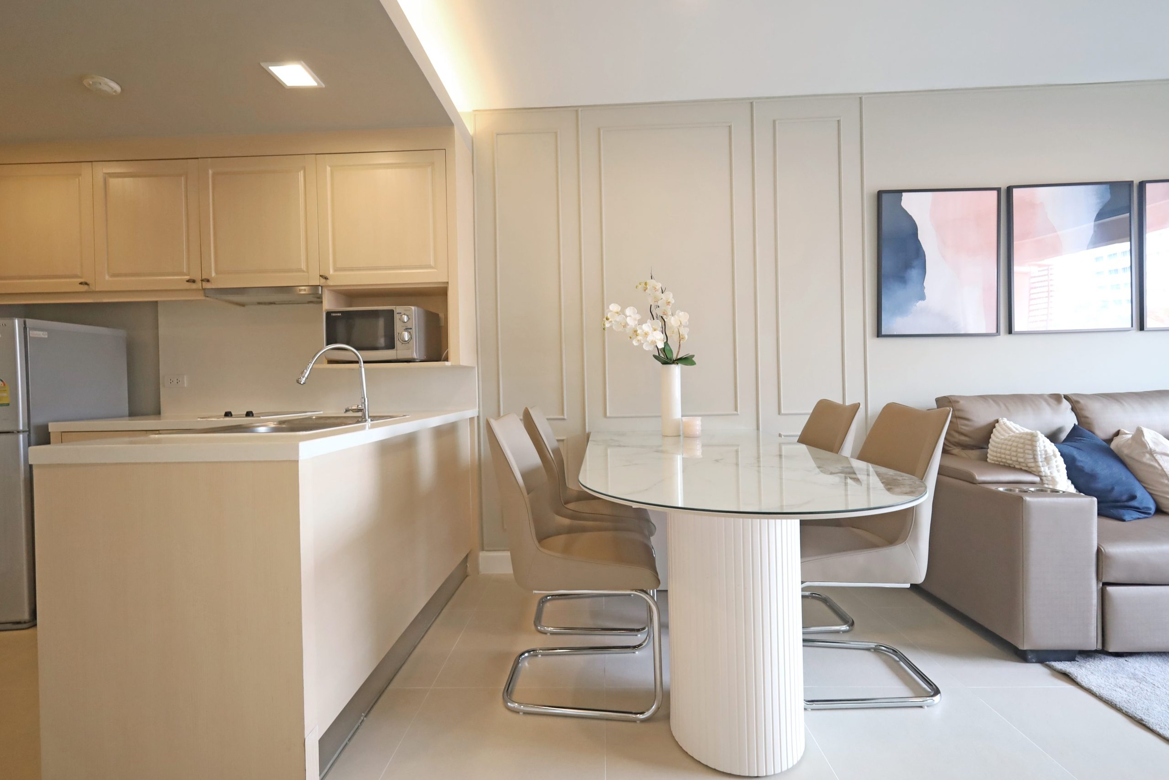 Beachfront 2BR in Marrakesh Residences thumbnail 14