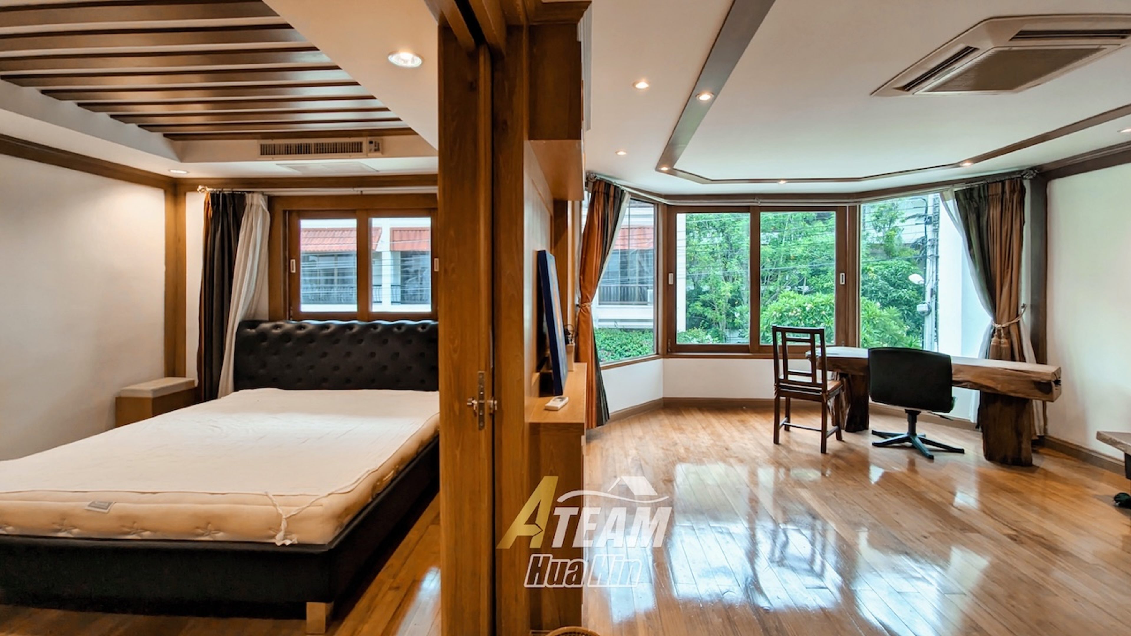 Beachfront 5-Bedroom Townhouse in Baan Suksamran – Hua Hin City Center thumbnail 17