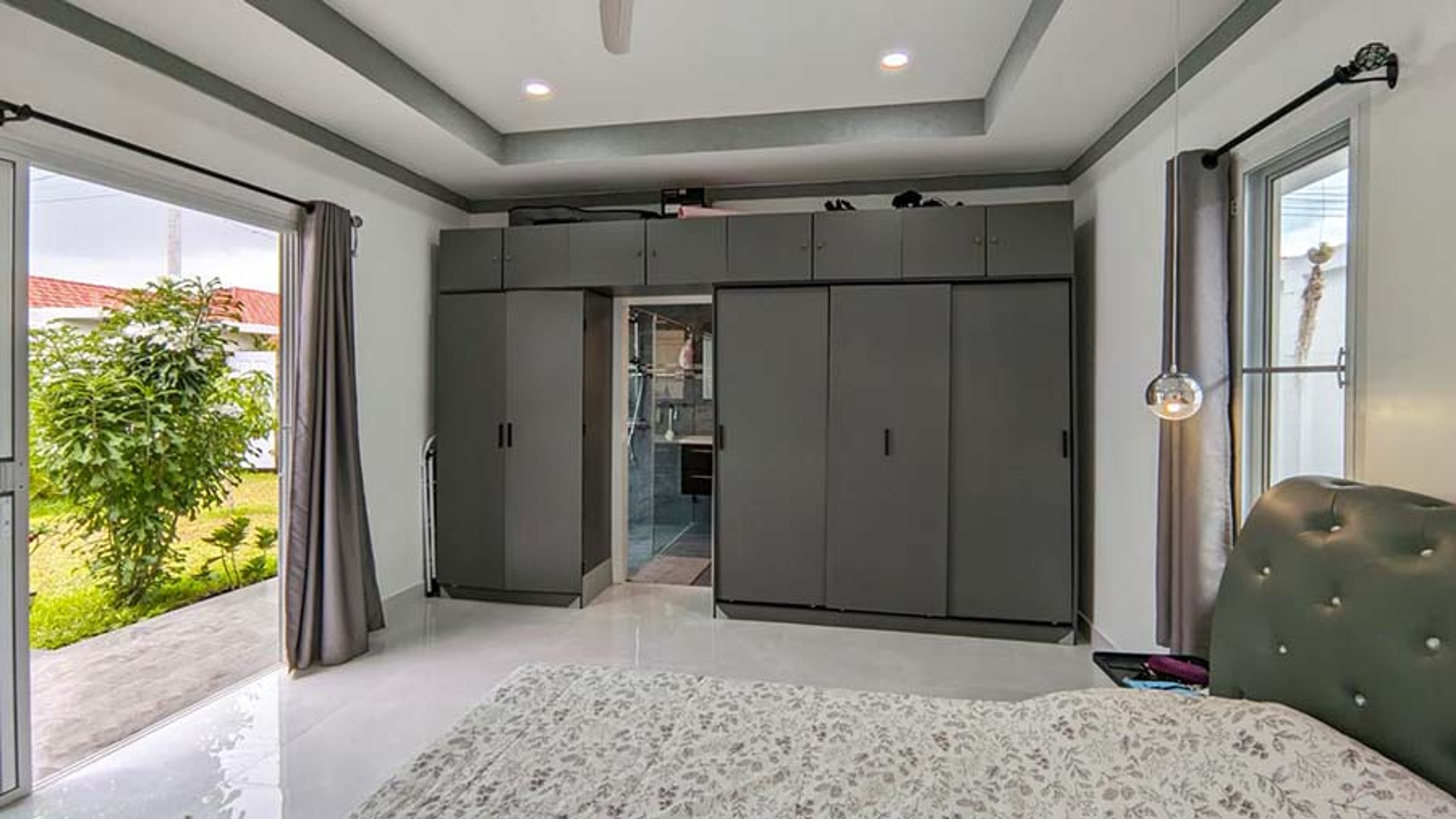 Modern Pool Villa in Khemanatra Wang Pong thumbnail 6