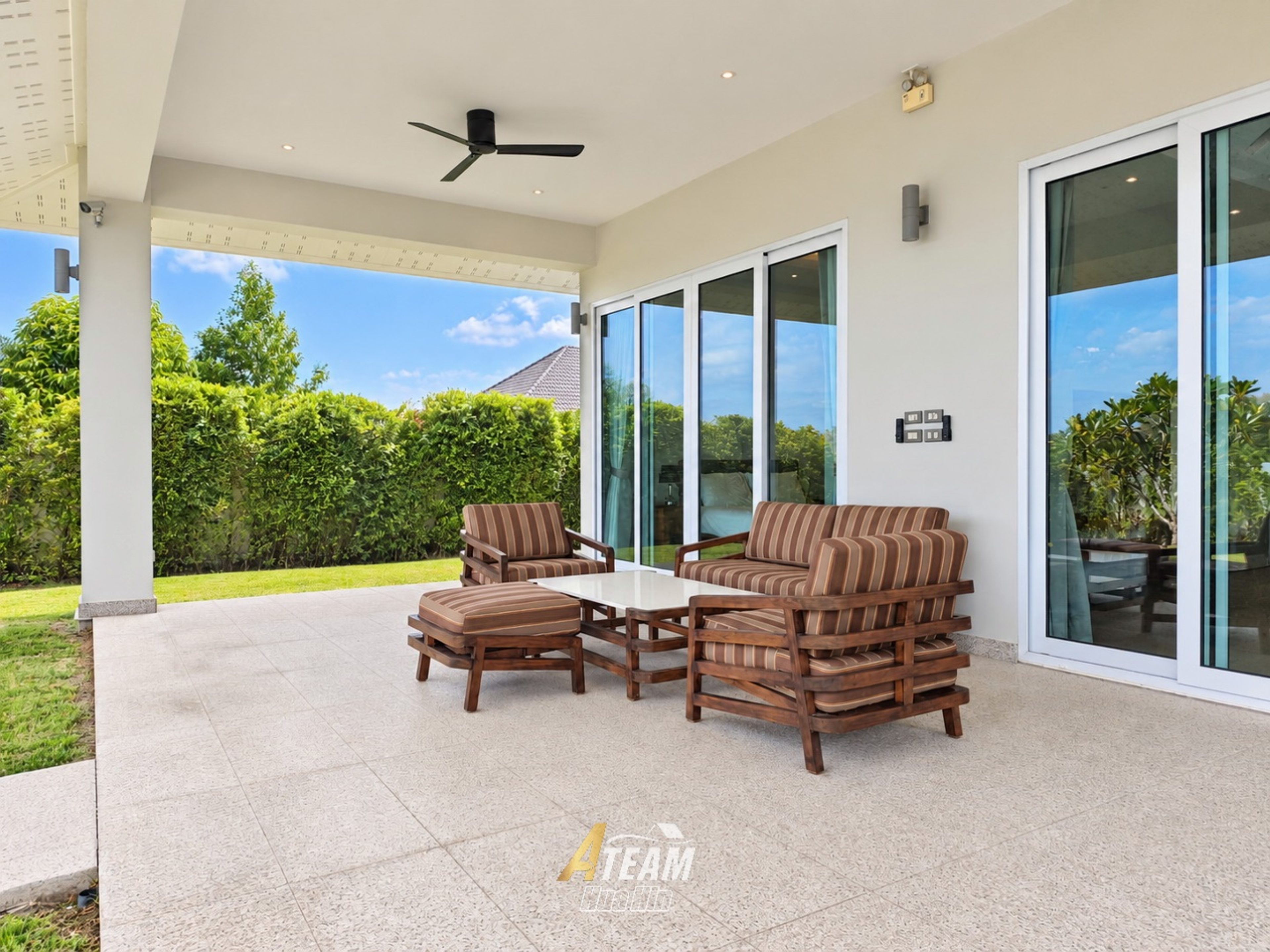 Like-New 3-Bedroom Pool Villa thumbnail 28