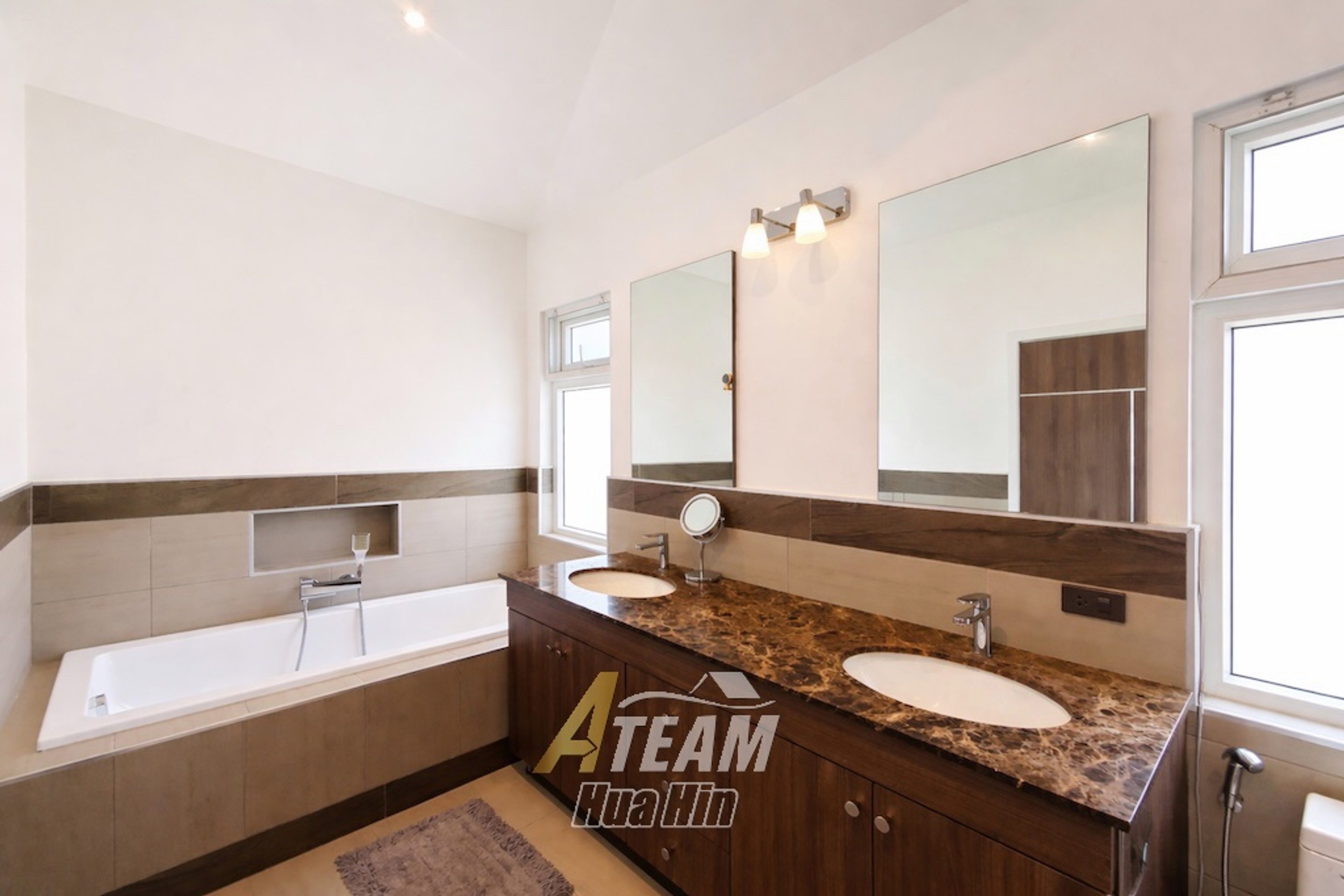 Luxurious 3 Bedroom Home in Mali Residences Hua Hin thumbnail 17