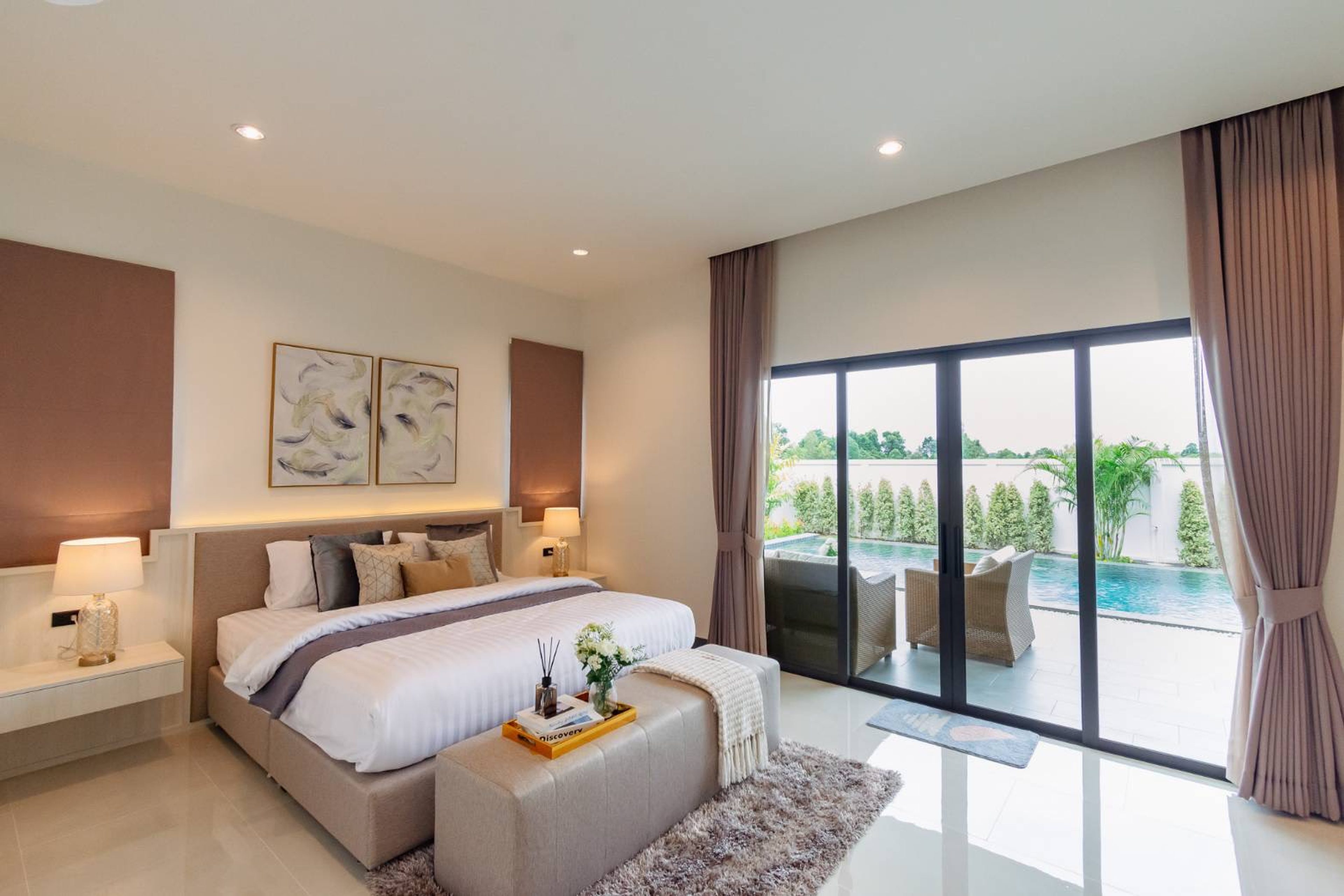 Beautifully Designed 3 Bed 3 Bath Private Pool Villa thumbnail 7
