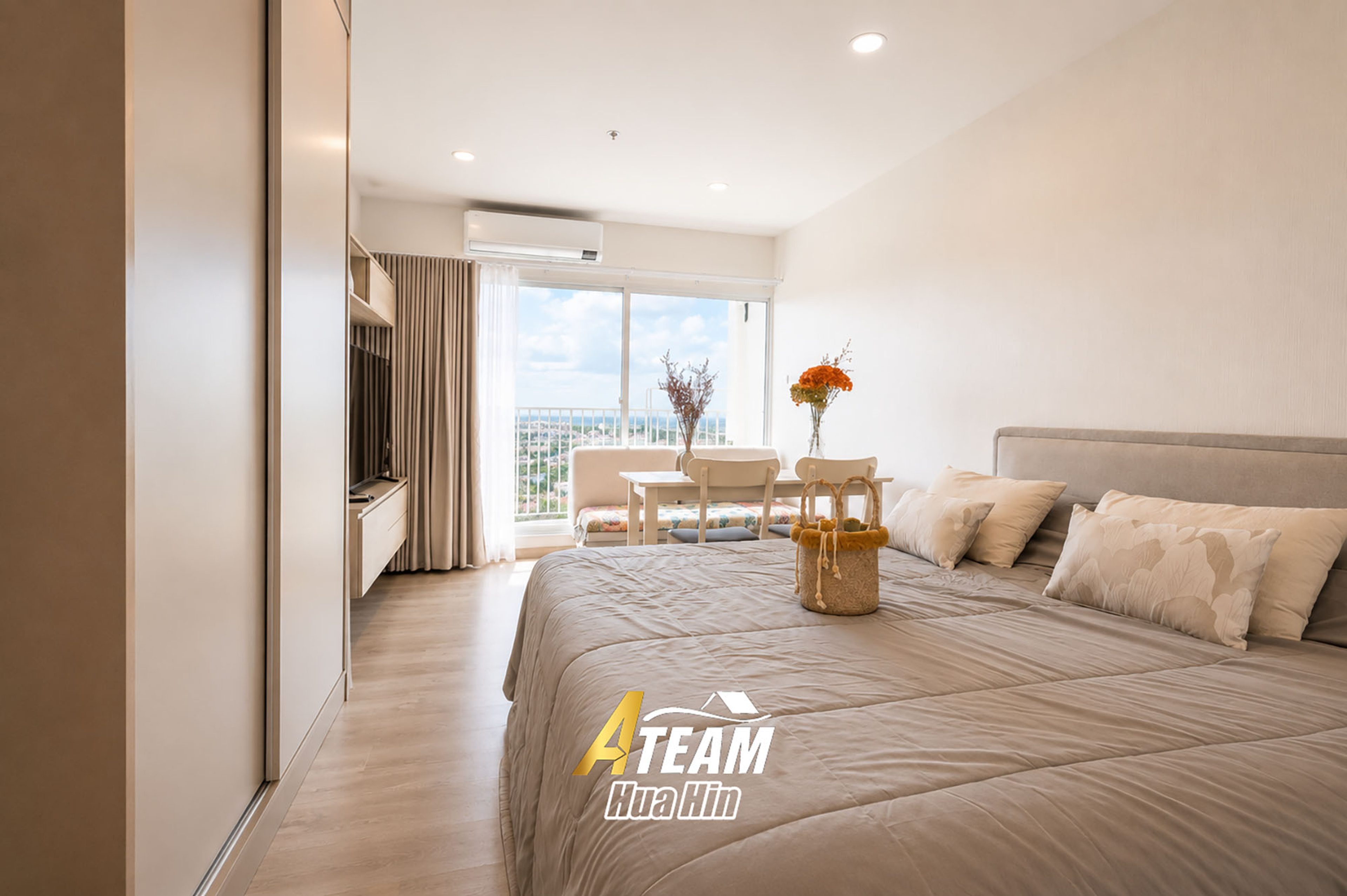 Blue Whale Hua Hin Condo for Rent – 26th Floor thumbnail 2