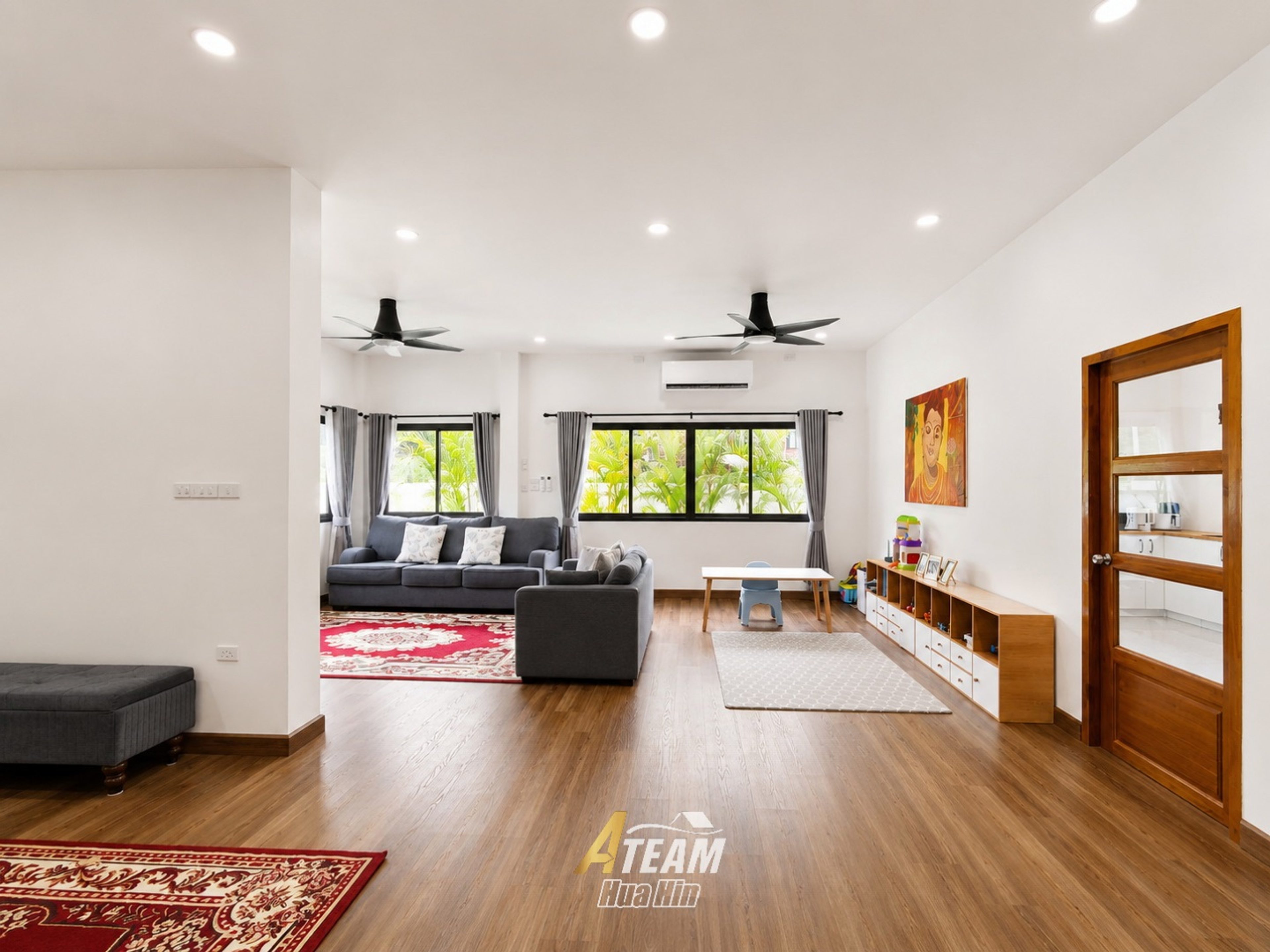 3-Bedroom House for Sale on the Hill in Khao Tao with Stunning Mountain Views thumbnail 8