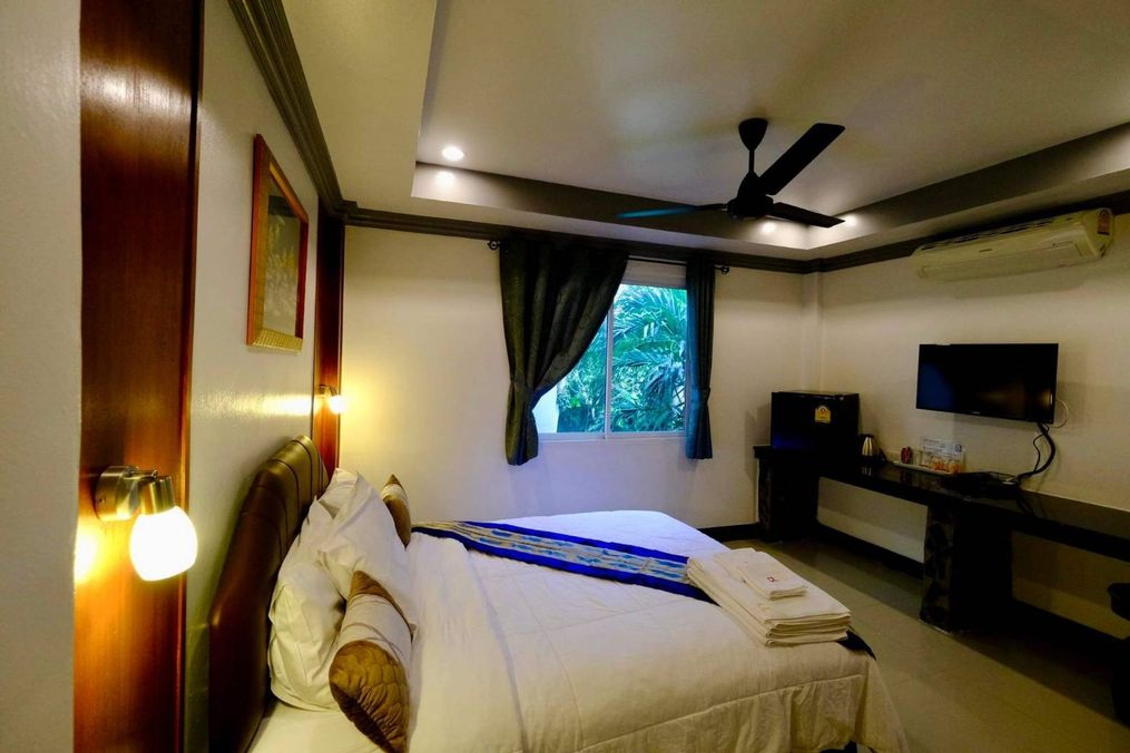 Commercial For Sale - - 12 Bedrooms - 12 Bathrooms - Price ฿16,000,000 thumbnail 30