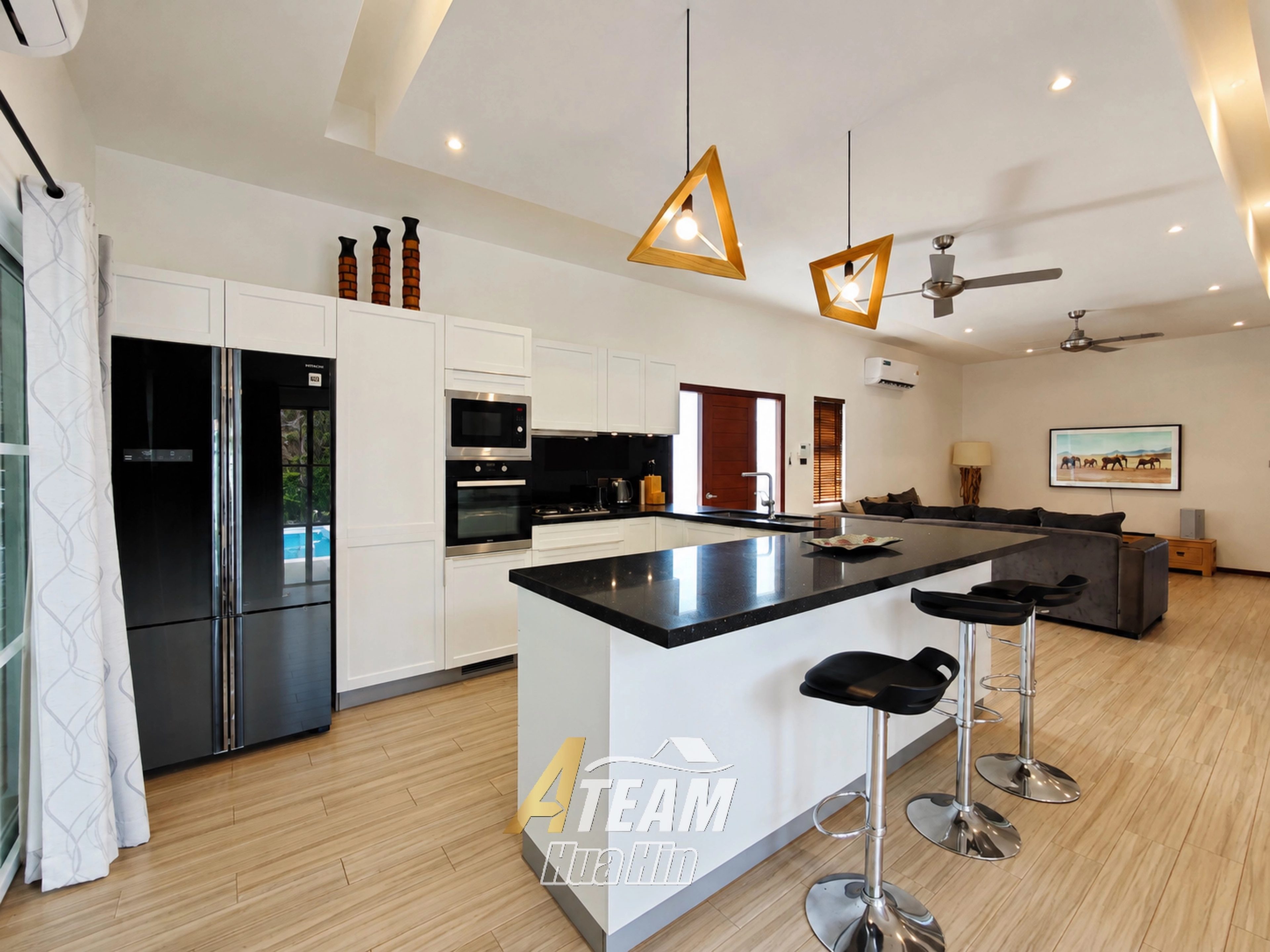 Stylish 3-Bedroom Pool Villa in Mali Prestige thumbnail 5