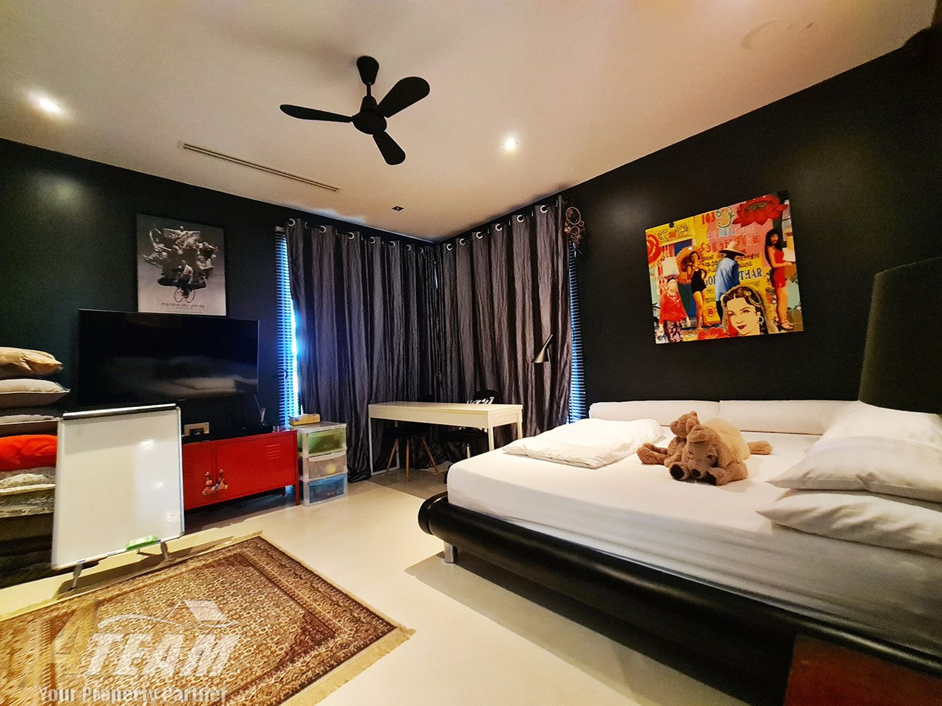 8 bedrooms most exclusive Luxury property in Hua Hin thumbnail 13