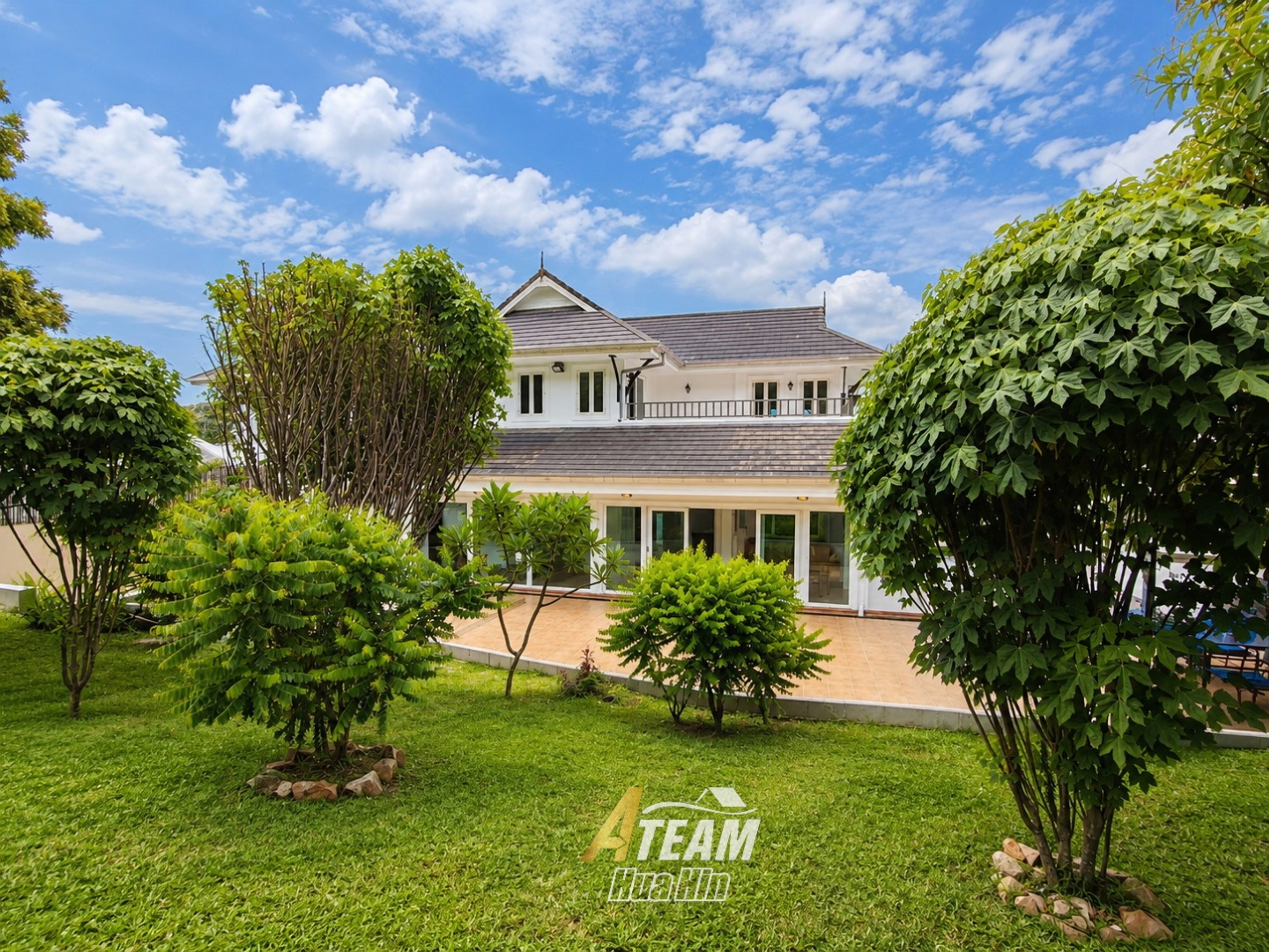 Luxury Hillside Pool Villa with Panoramic Ocean Views | The Heights 2, Hua Hin thumbnail 3