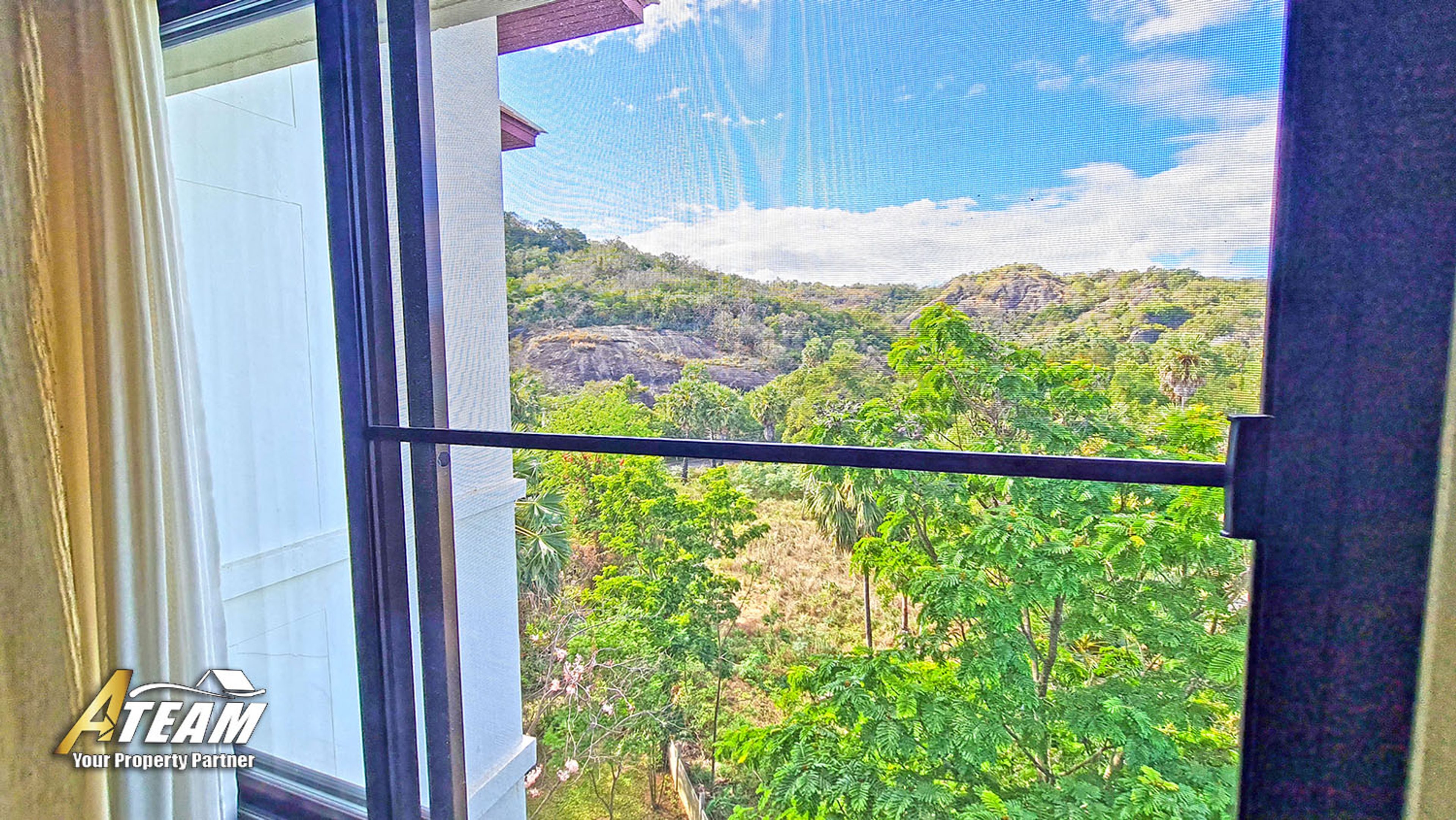 Beachfront sea view condo in Khao Tao, Santipura thumbnail 9