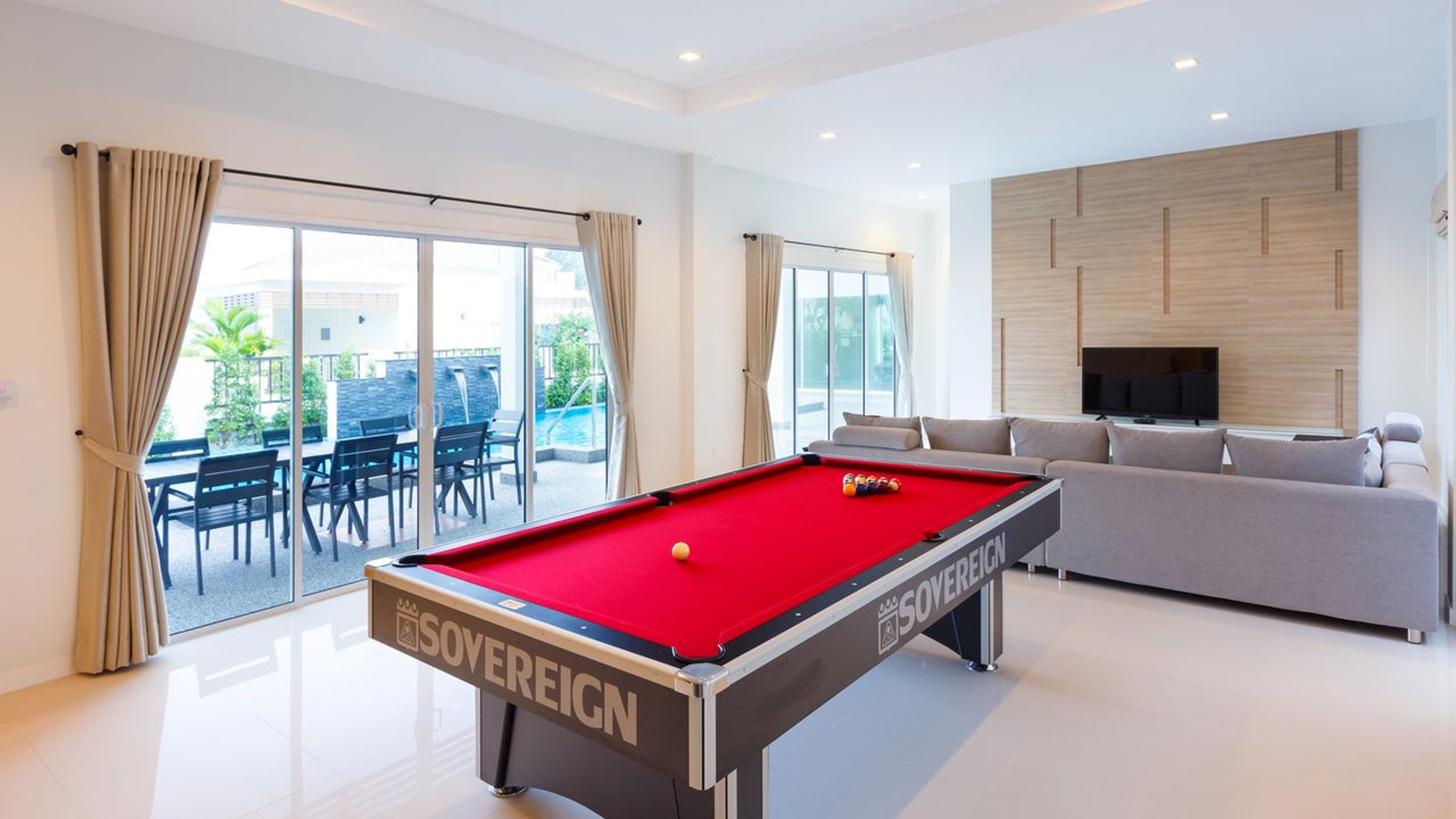 Beautiful 4 Bed 5 Bathroom Pool Villa at Sivana Gardens thumbnail 25