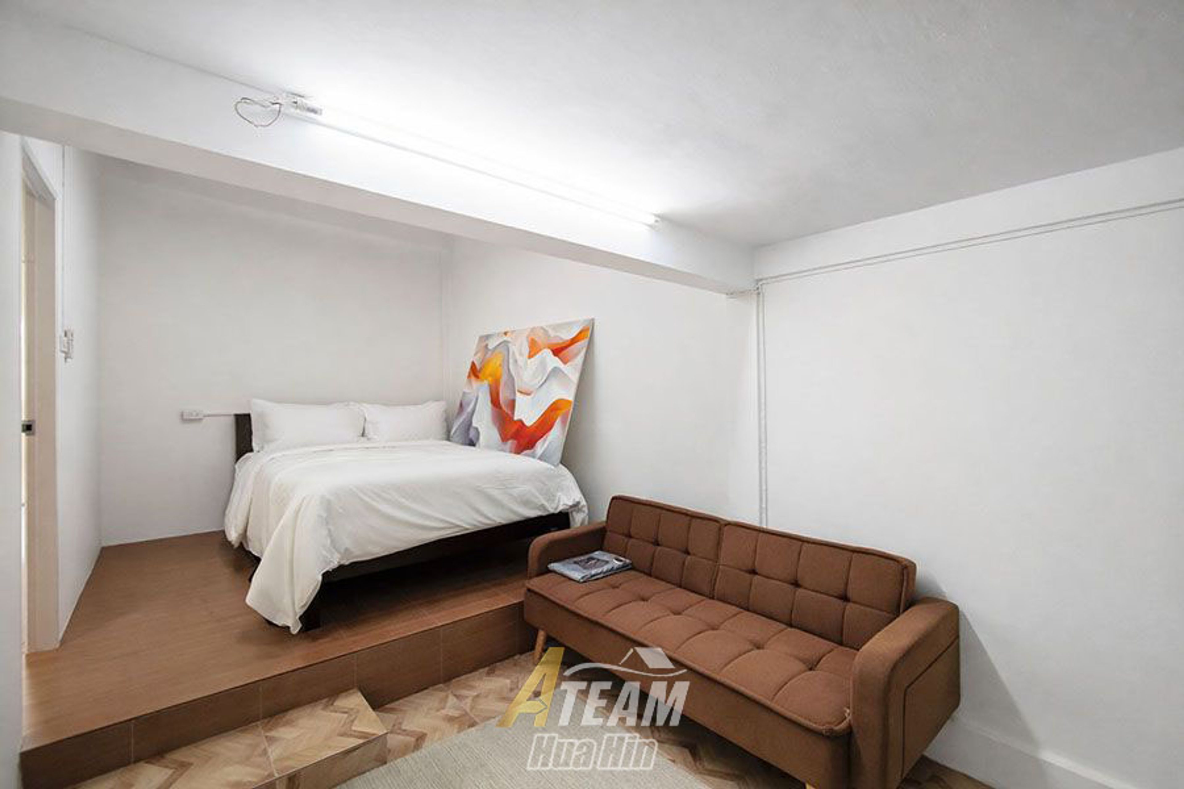 rare: 120sqm next to market village thumbnail 5
