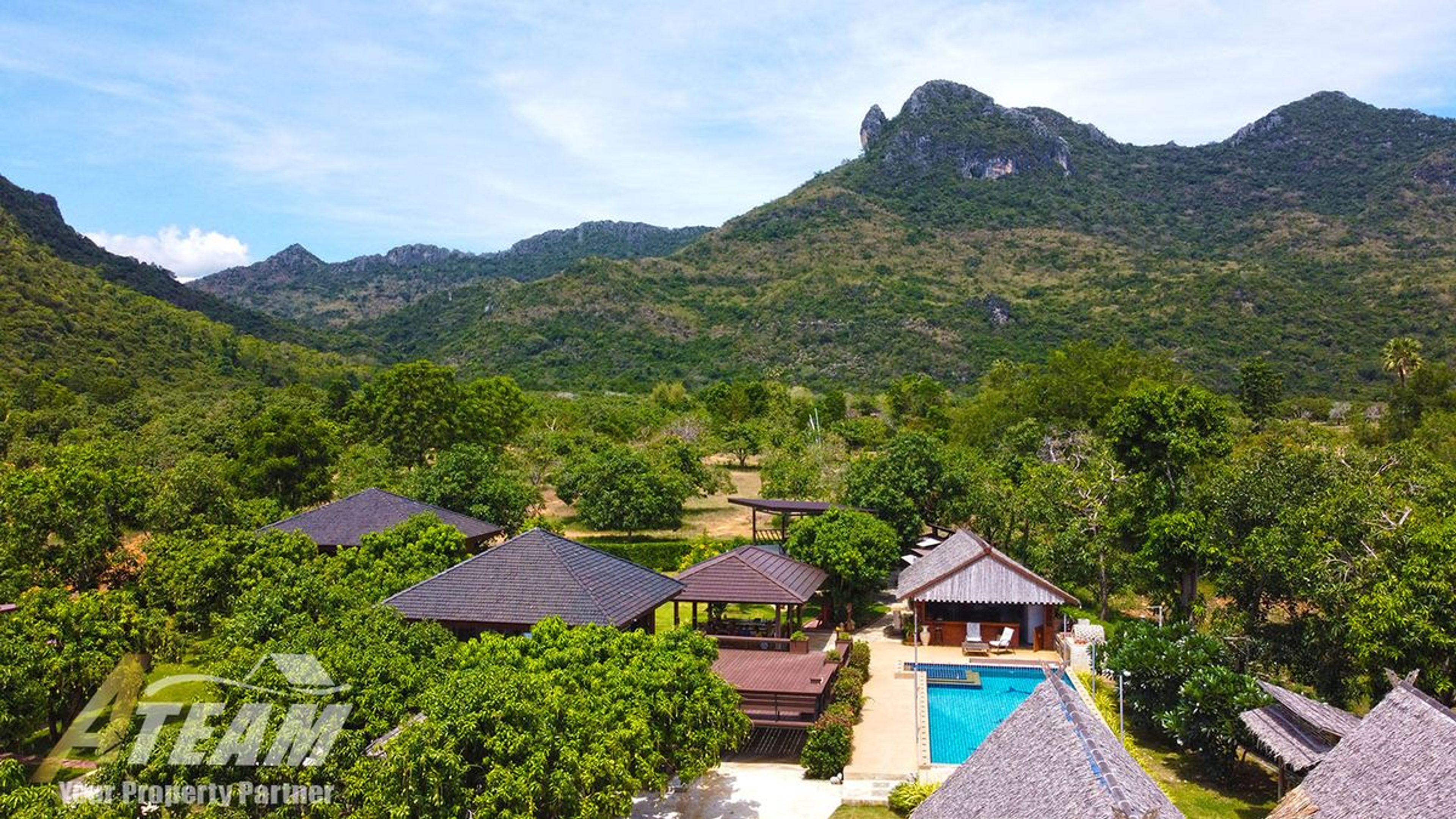 Price drop on this dream property with incredible mountain settings no thumbnail 6