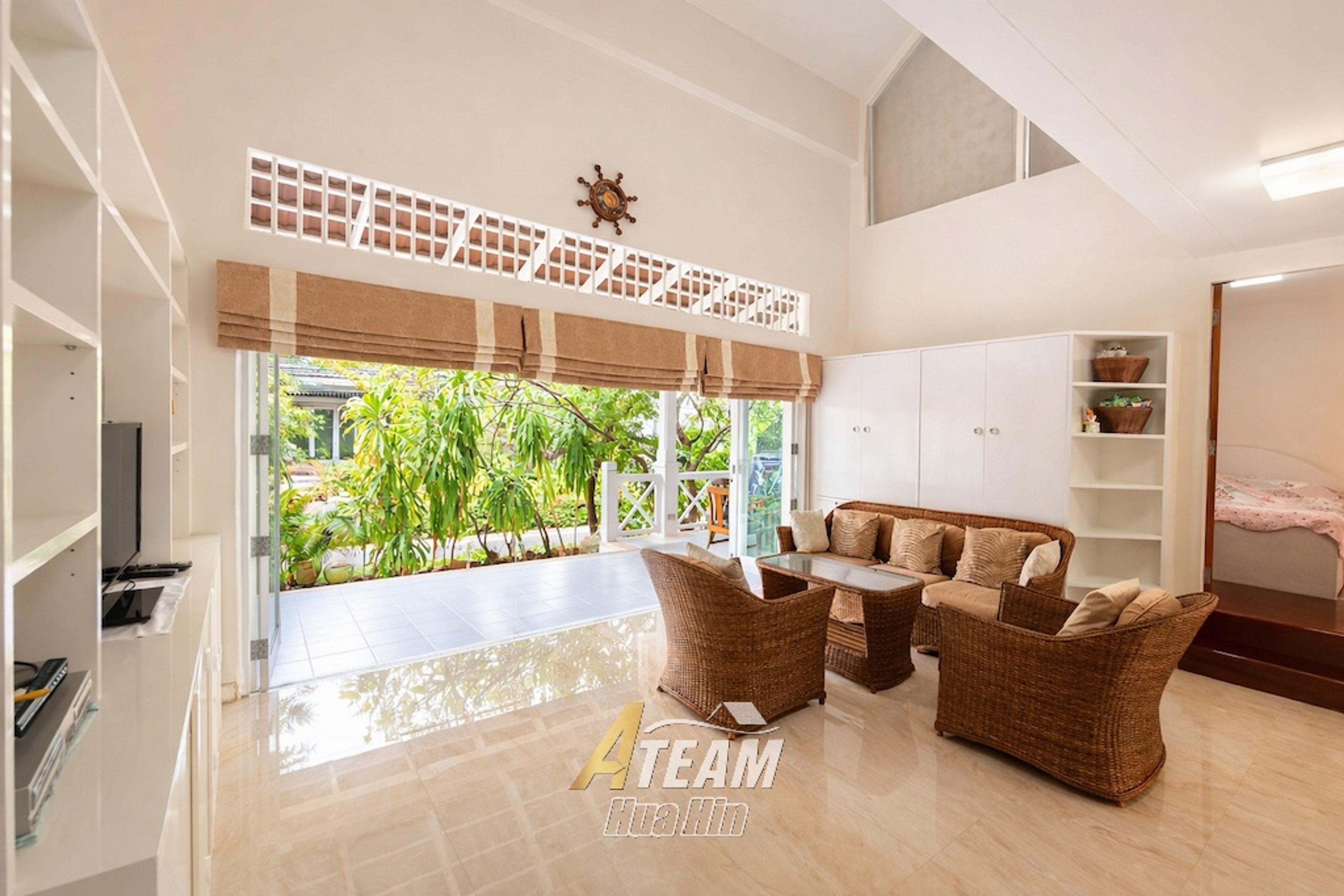 Beachfront Luxury Pool Villa for Sale in Baan Chaliang Lom thumbnail 2
