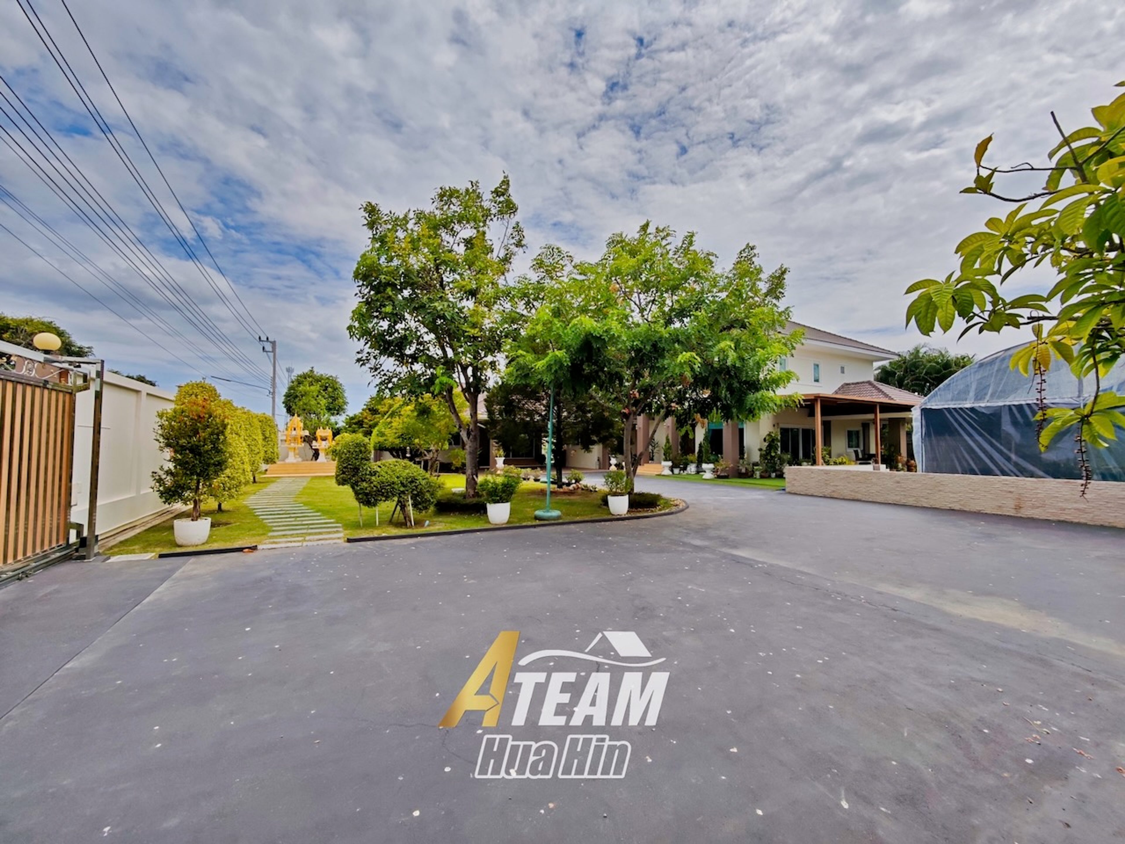 Spacious 1-Rai Estate with Two Houses in Hin Lek Fai thumbnail 4