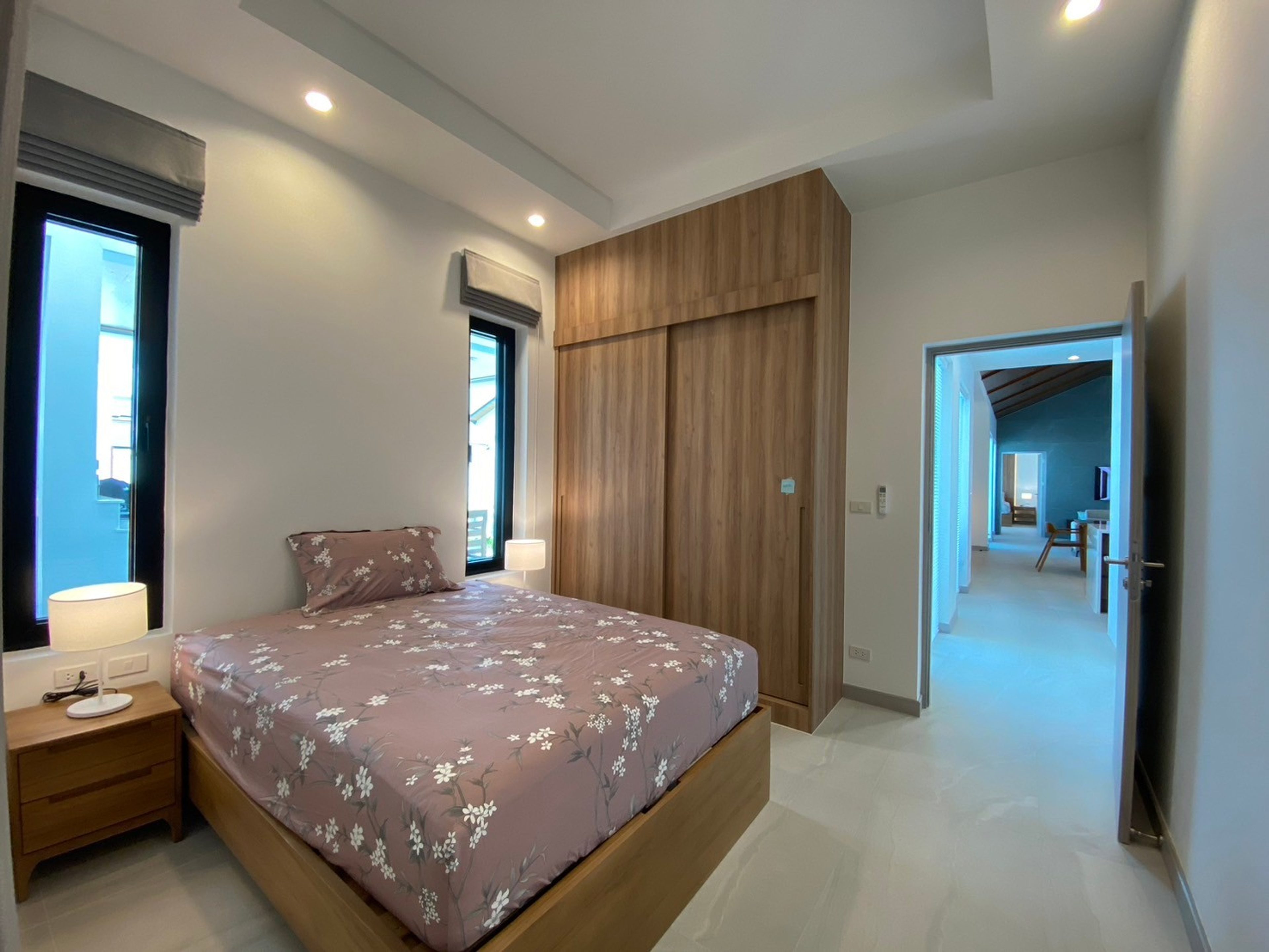 Modern 3-Bedroom Pool Villa Near Soi 102 & Pineapple Valley Golf Club thumbnail 10
