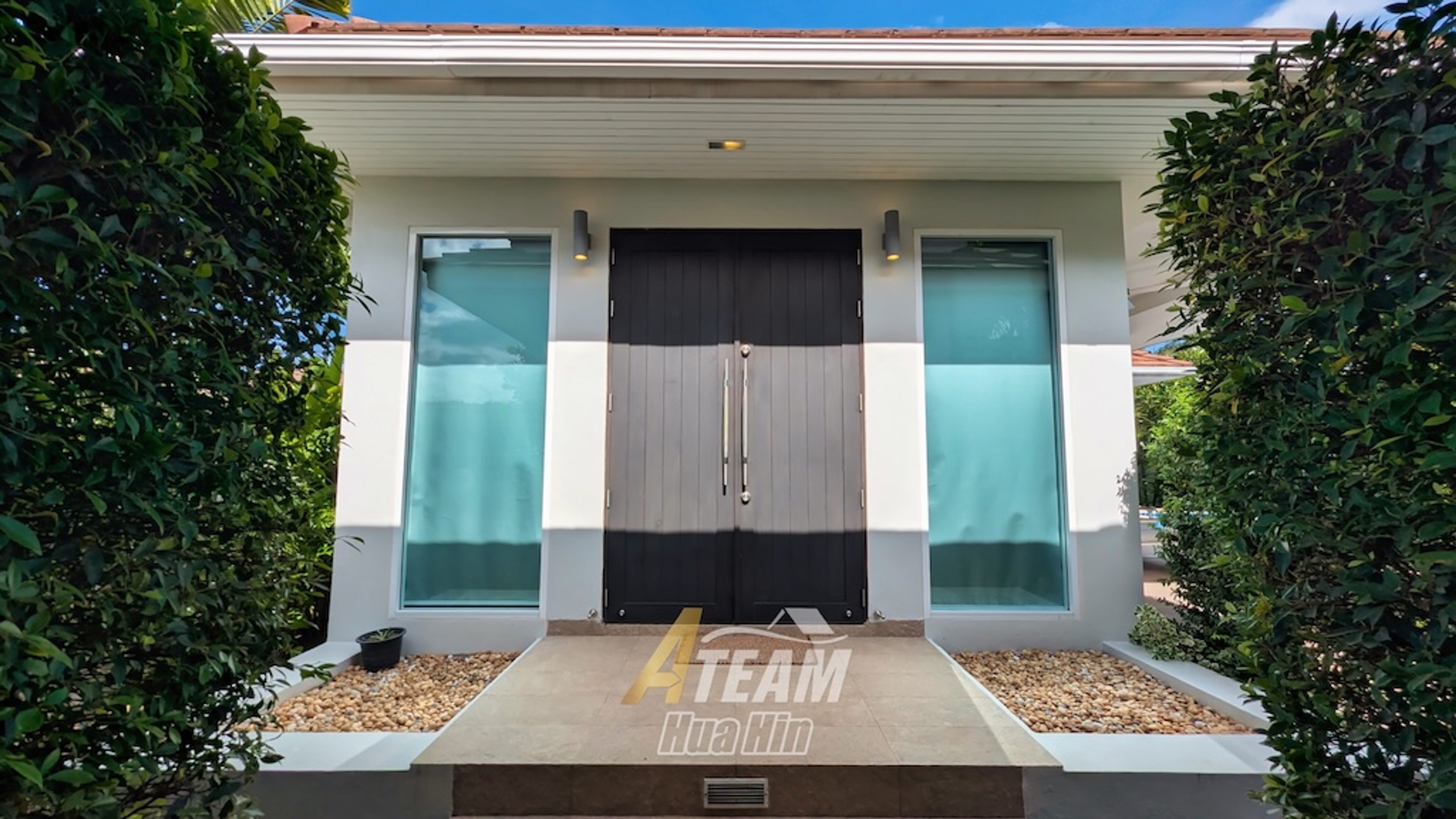Luxury Pool Villa for rent in Woodland,  Thap Tai  thumbnail 12