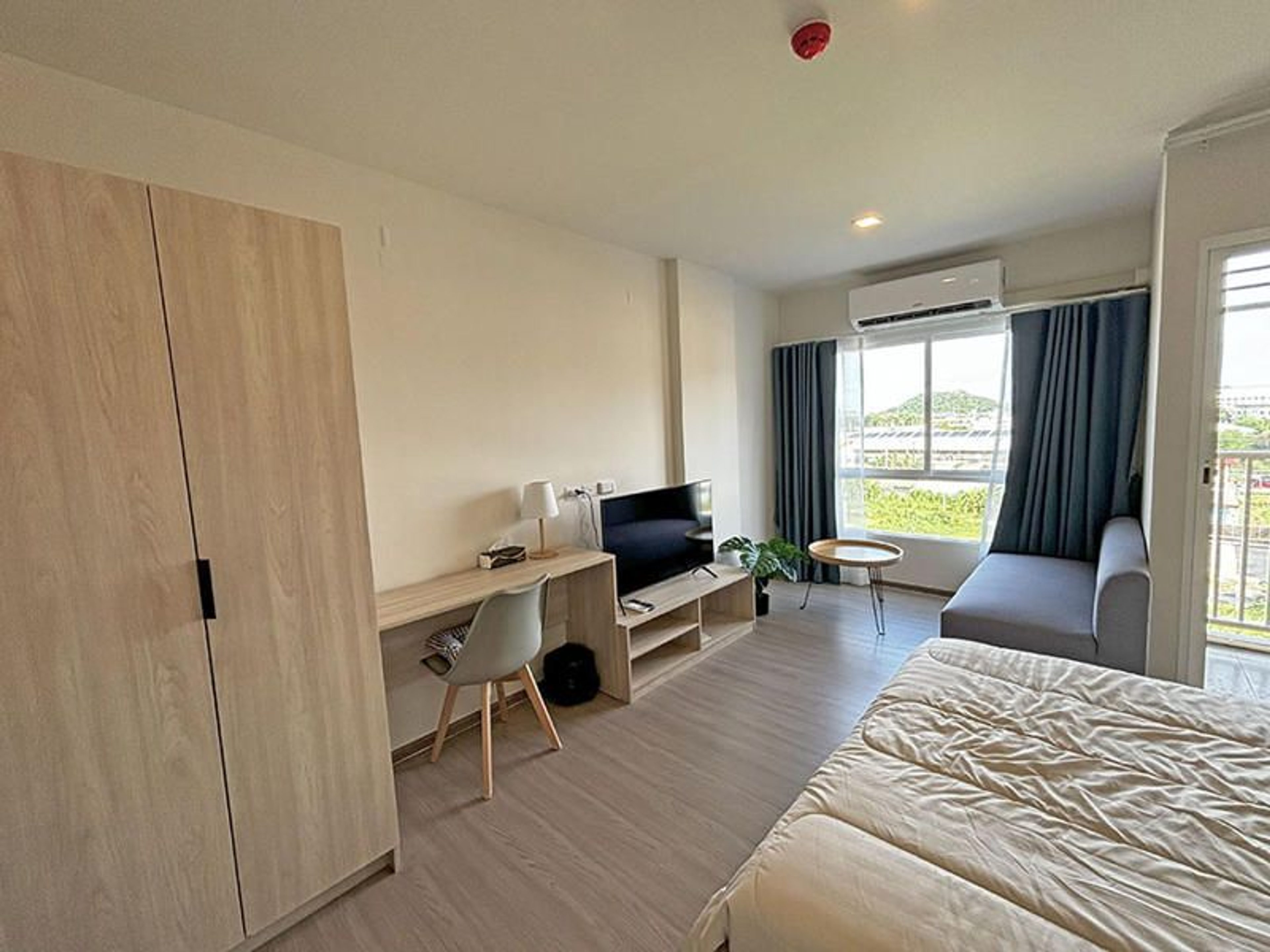 Apartment / Condo For Rent - - 1 Bedroom - 1 Bathroom - Price ฿11,000  thumbnail 13