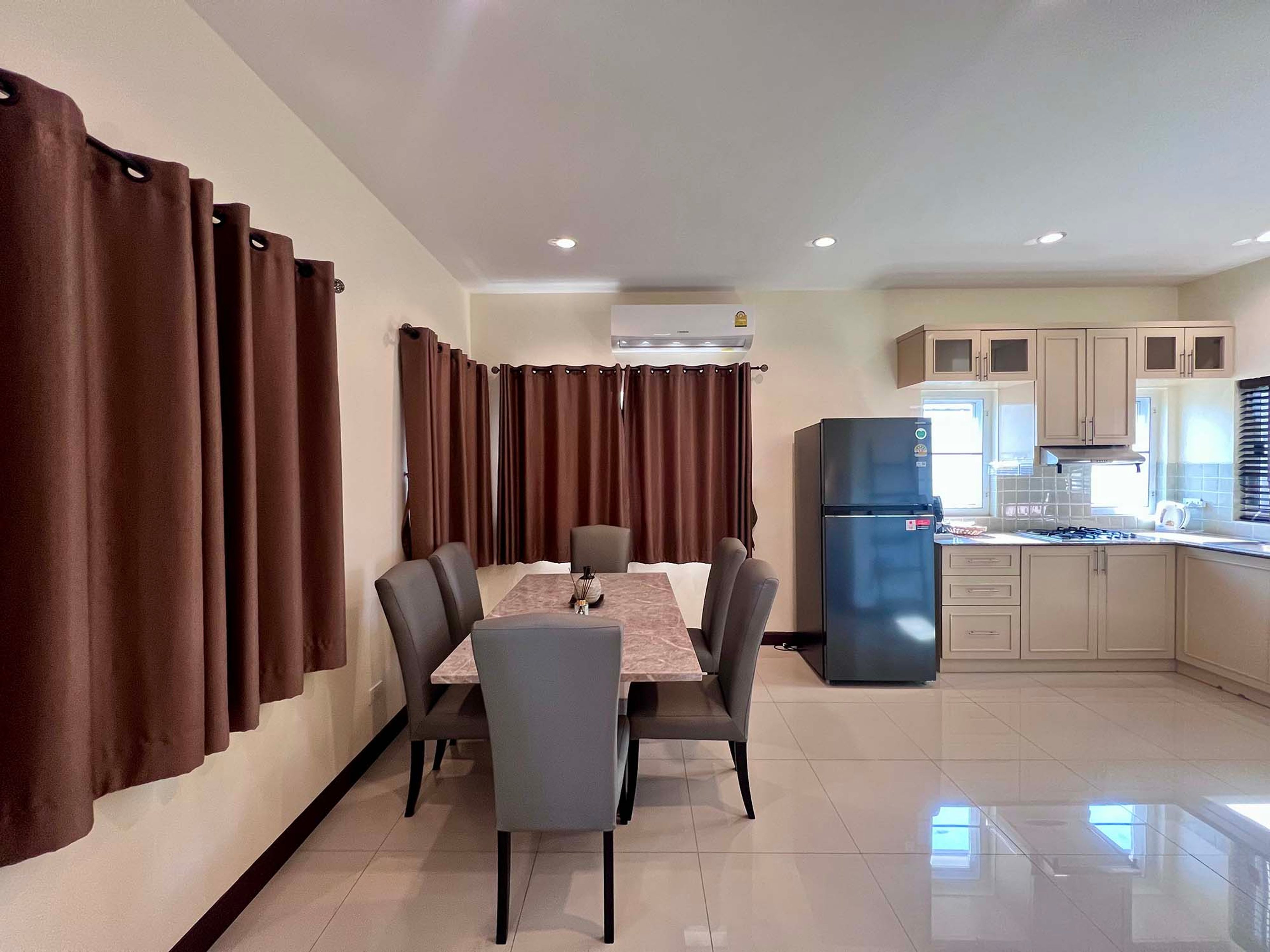 3 Bedroom 2 bathroom House for rent at Emerald Scenery Hua Hin thumbnail 8