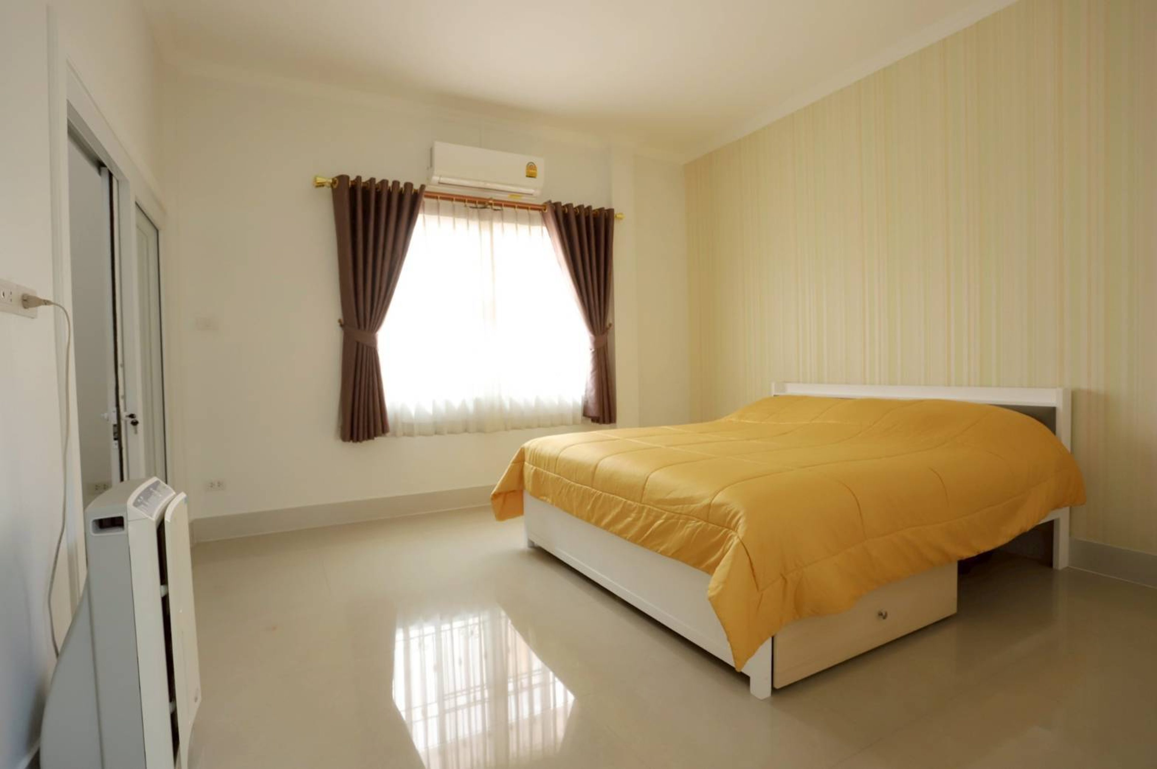 Single-Storey House for Sale in Cha-Am – Move-In Ready thumbnail 6