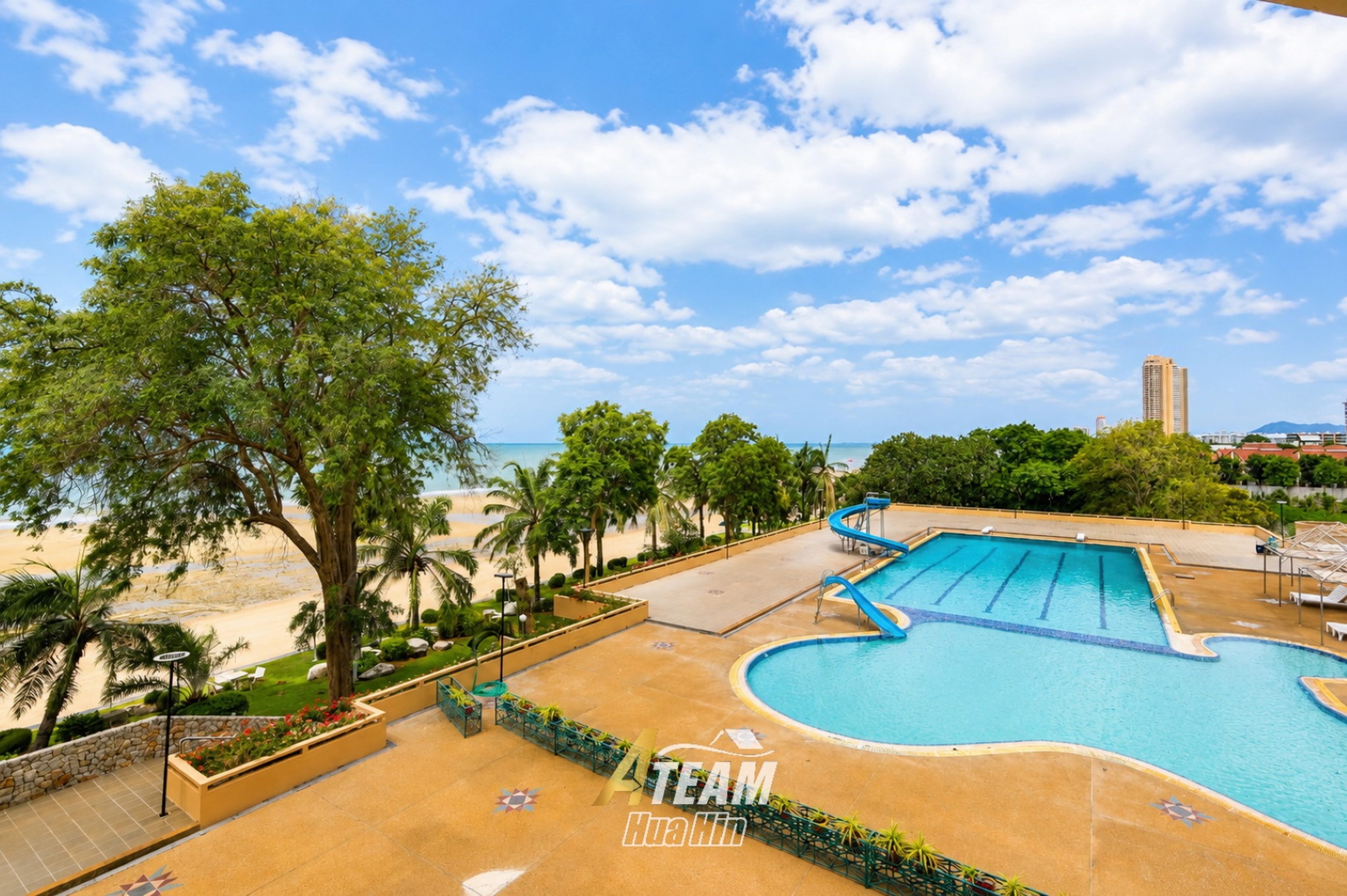 Penthouse 4-Bedroom for Sale at Cha-Am Grand Condotel thumbnail 45