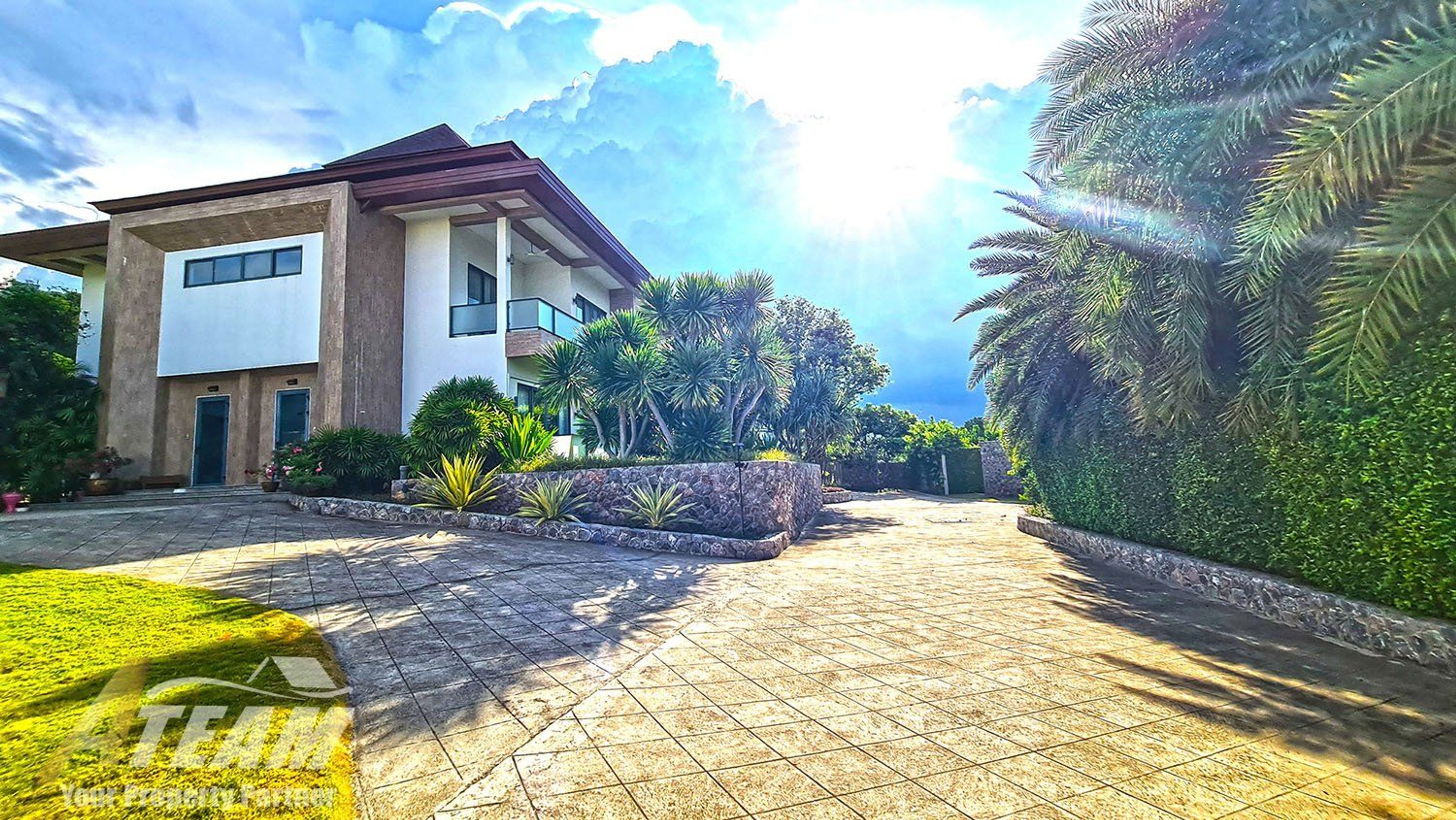 Apartment / Condo For Sale - 0 - 14 Bedrooms - 14 Bathrooms - Price ฿5 thumbnail 2